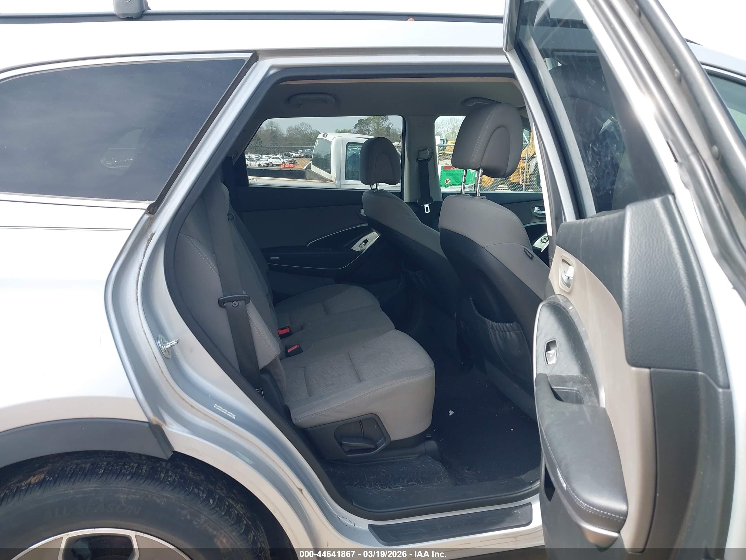 2014 Hyundai Santa Fe Gls Silver vin: KM8SM4HF7EU039323