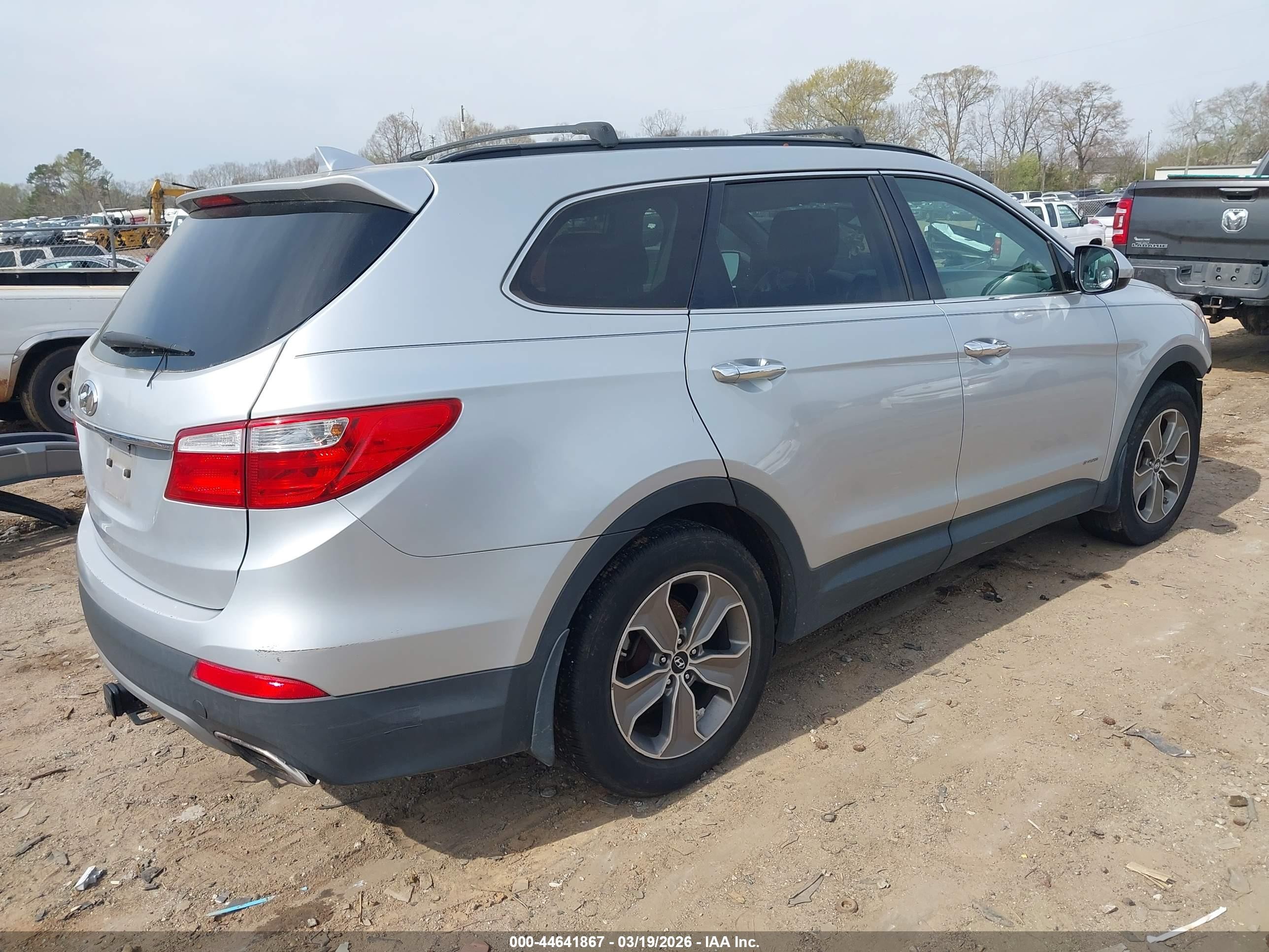 2014 Hyundai Santa Fe Gls Silver vin: KM8SM4HF7EU039323