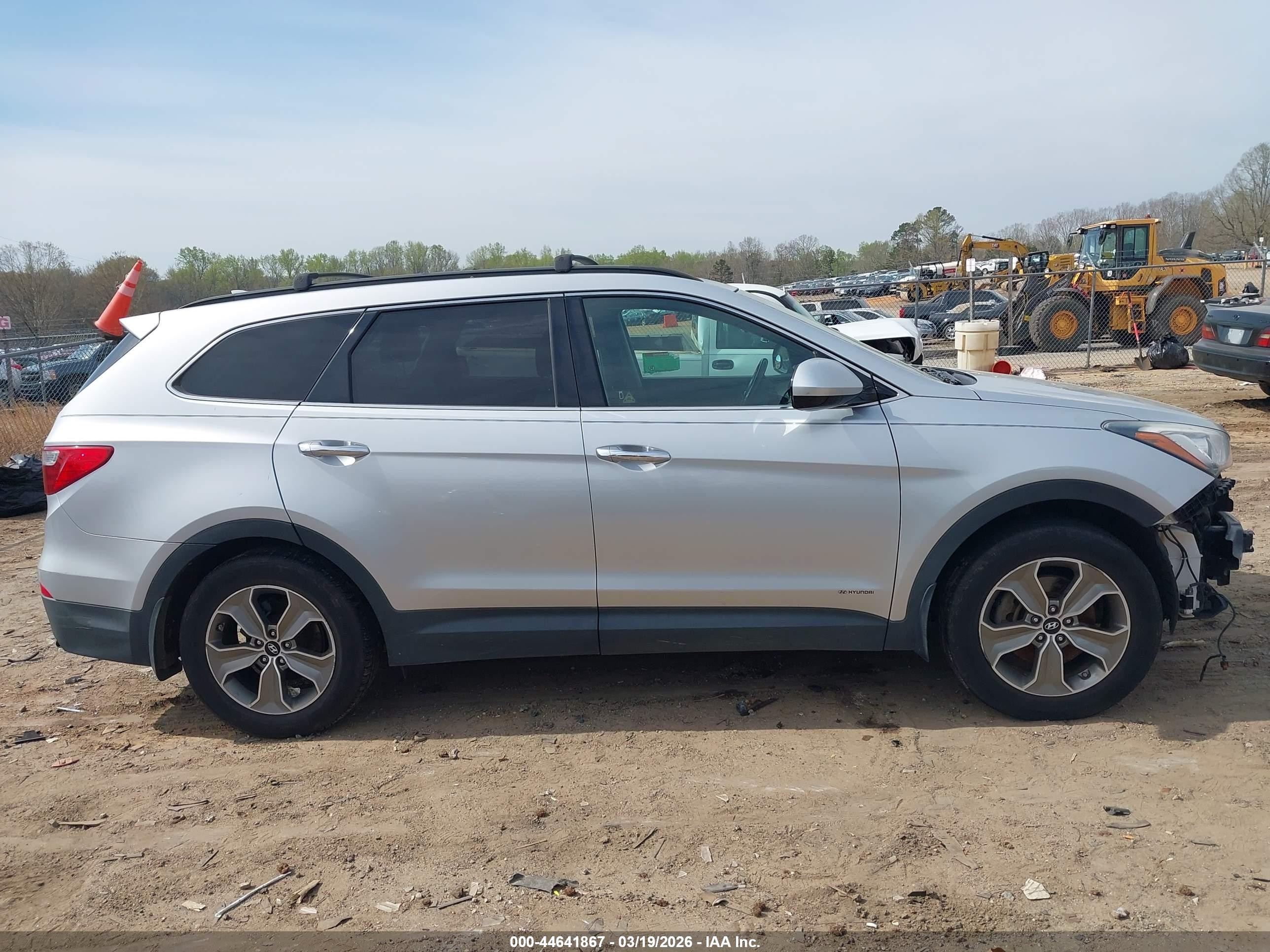 2014 Hyundai Santa Fe Gls Silver vin: KM8SM4HF7EU039323