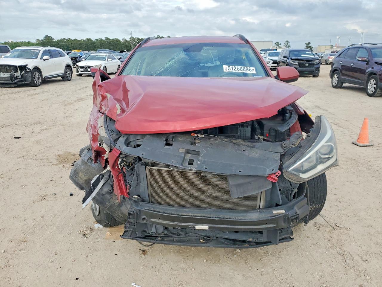 2017 Hyundai Santa Fe Se Red vin: KM8SM4HF7HU240241