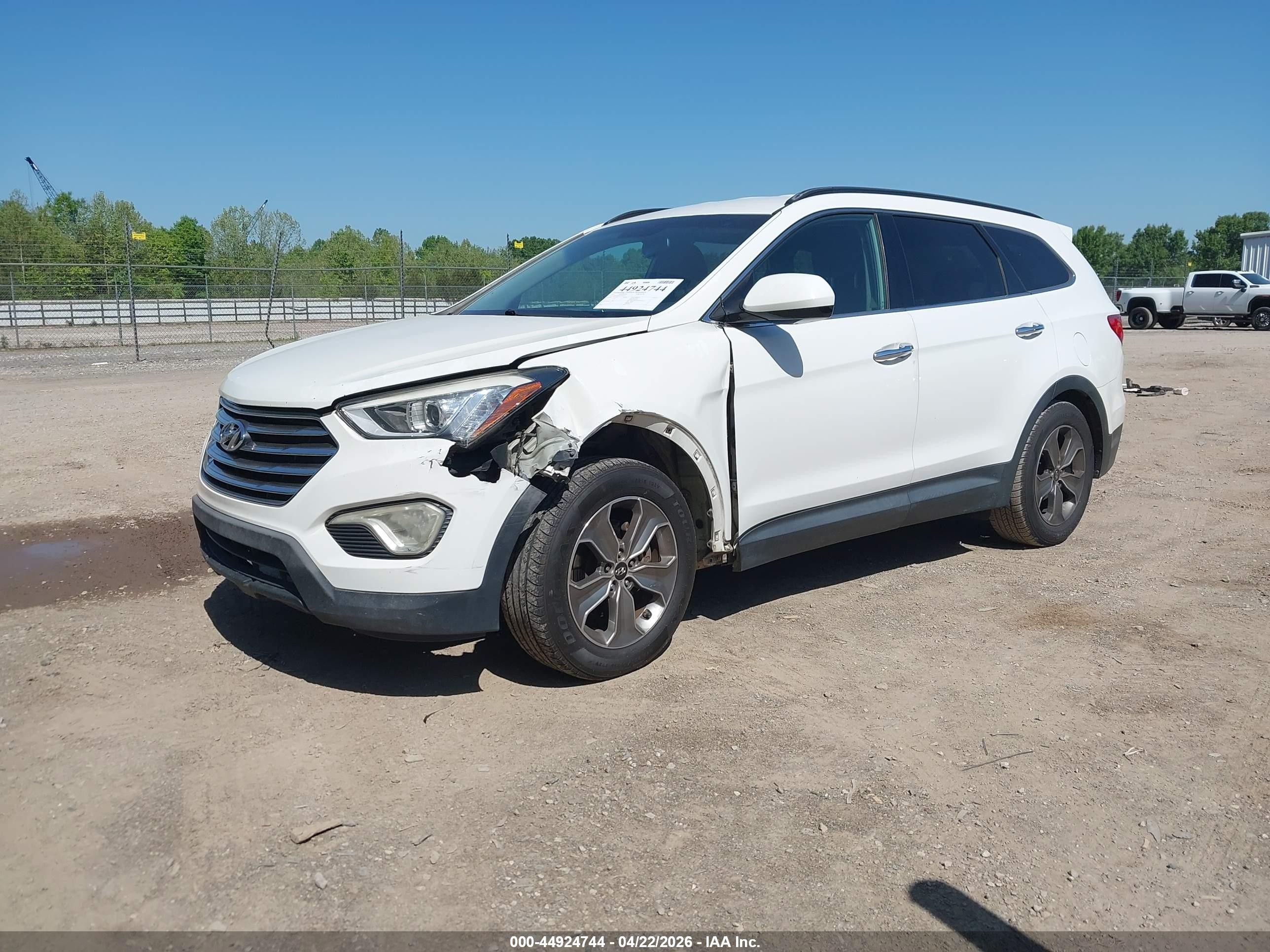 2015 Hyundai Santa Fe Gls White vin: KM8SM4HF8FU089312