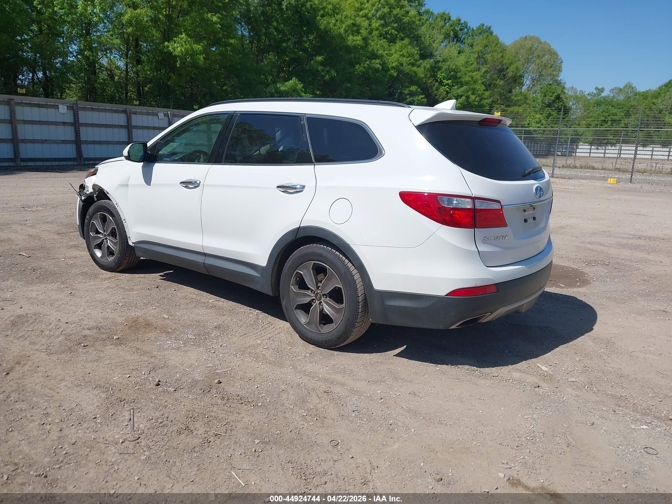 2015 Hyundai Santa Fe Gls White vin: KM8SM4HF8FU089312