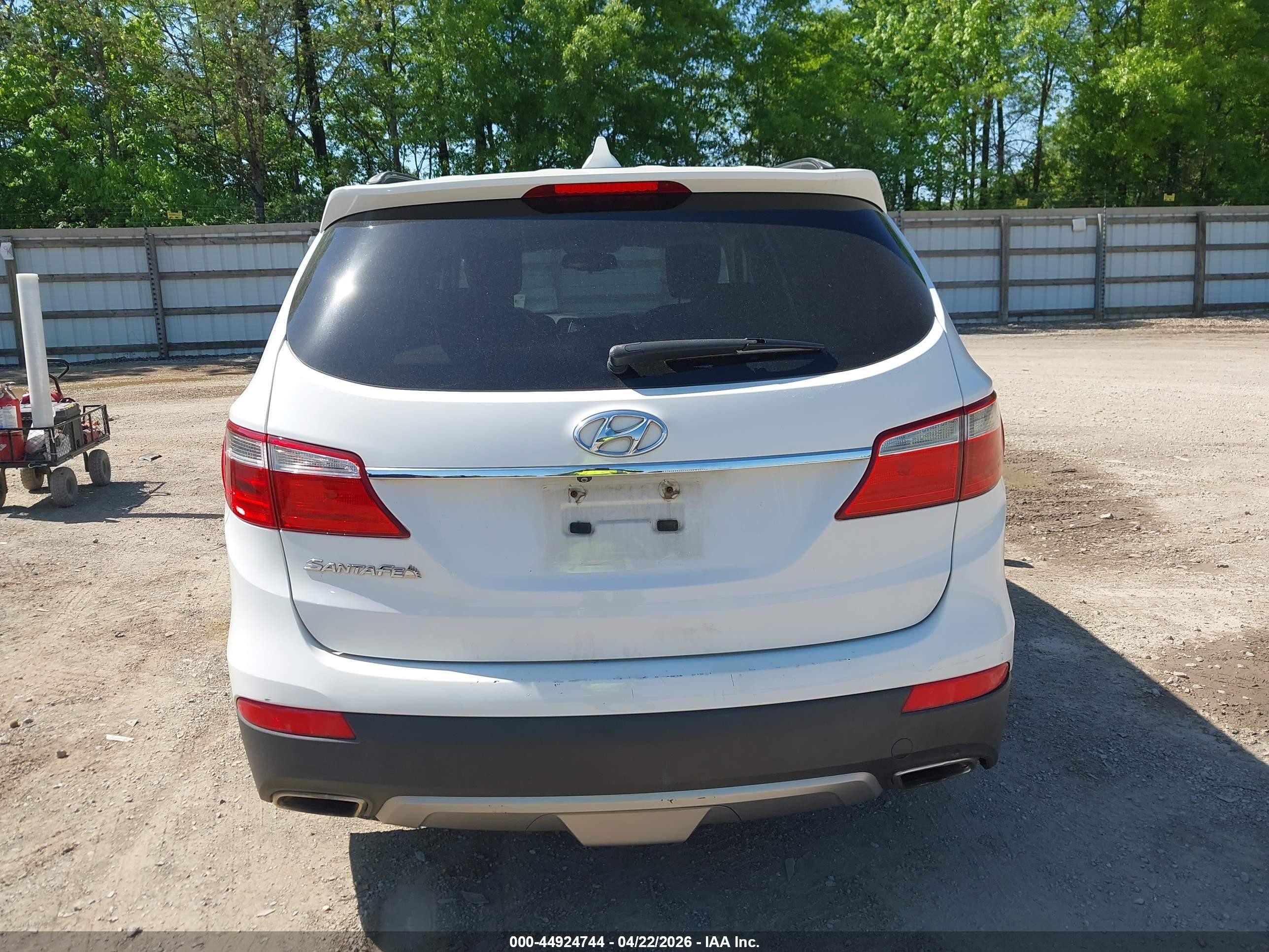 2015 Hyundai Santa Fe Gls White vin: KM8SM4HF8FU089312