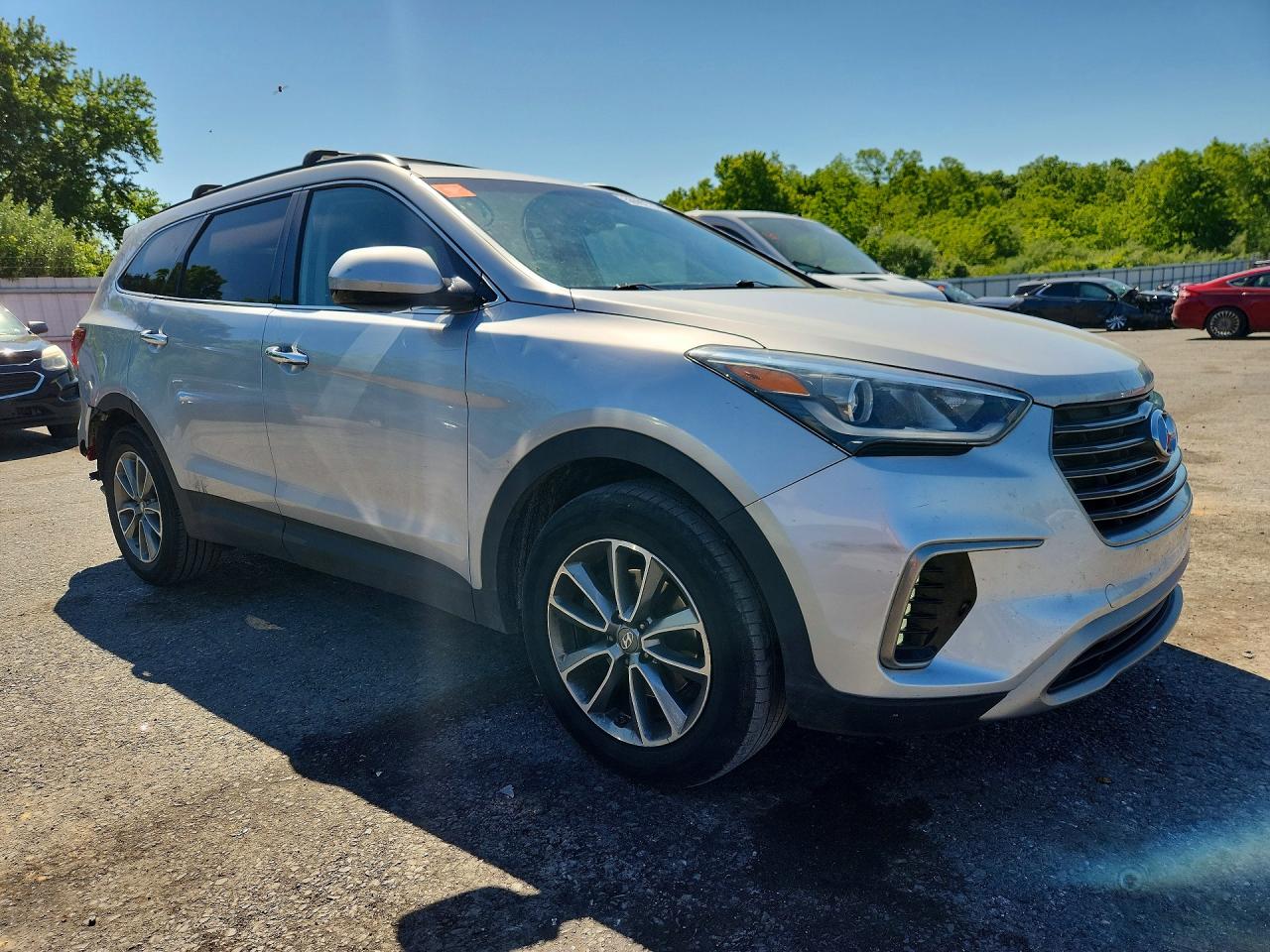 2019 Hyundai Santa Fe Xl Se Серебряный vin: KM8SM4HF9KU304609
