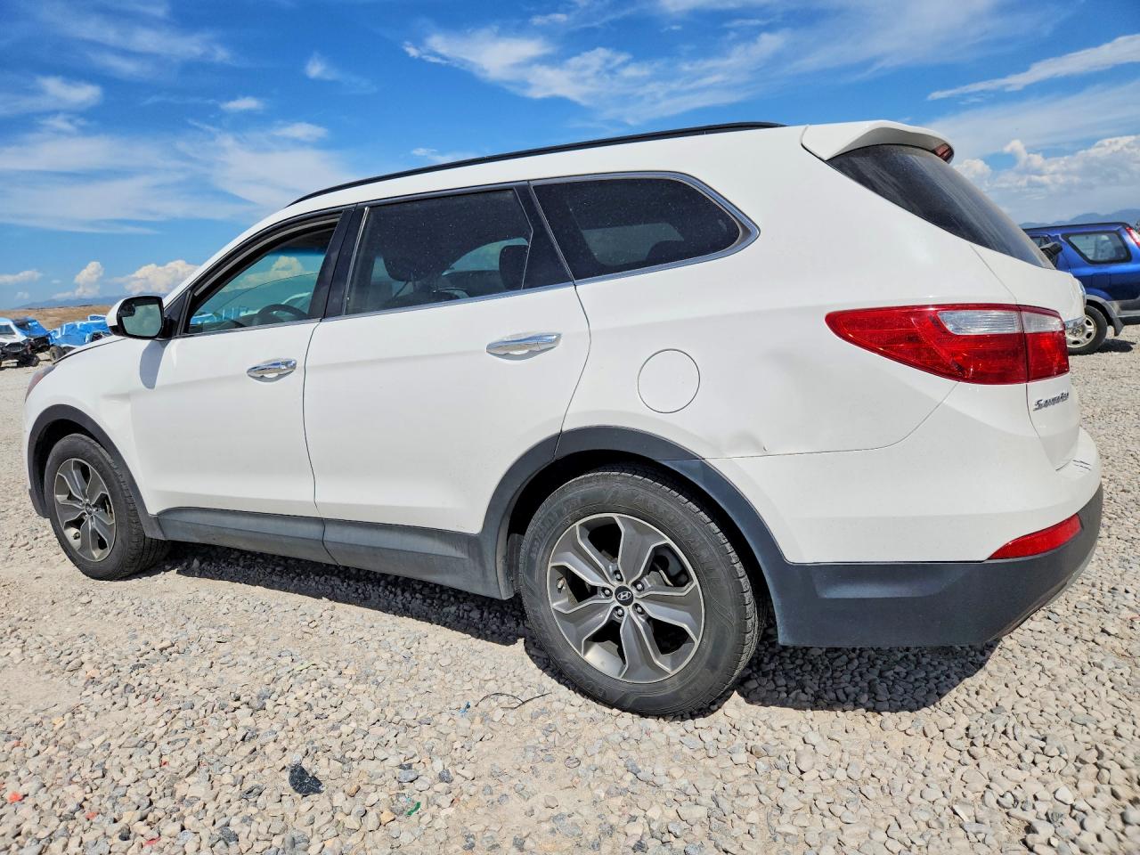 2016 Hyundai Santa Fe Se White vin: KM8SM4HFXGU155053