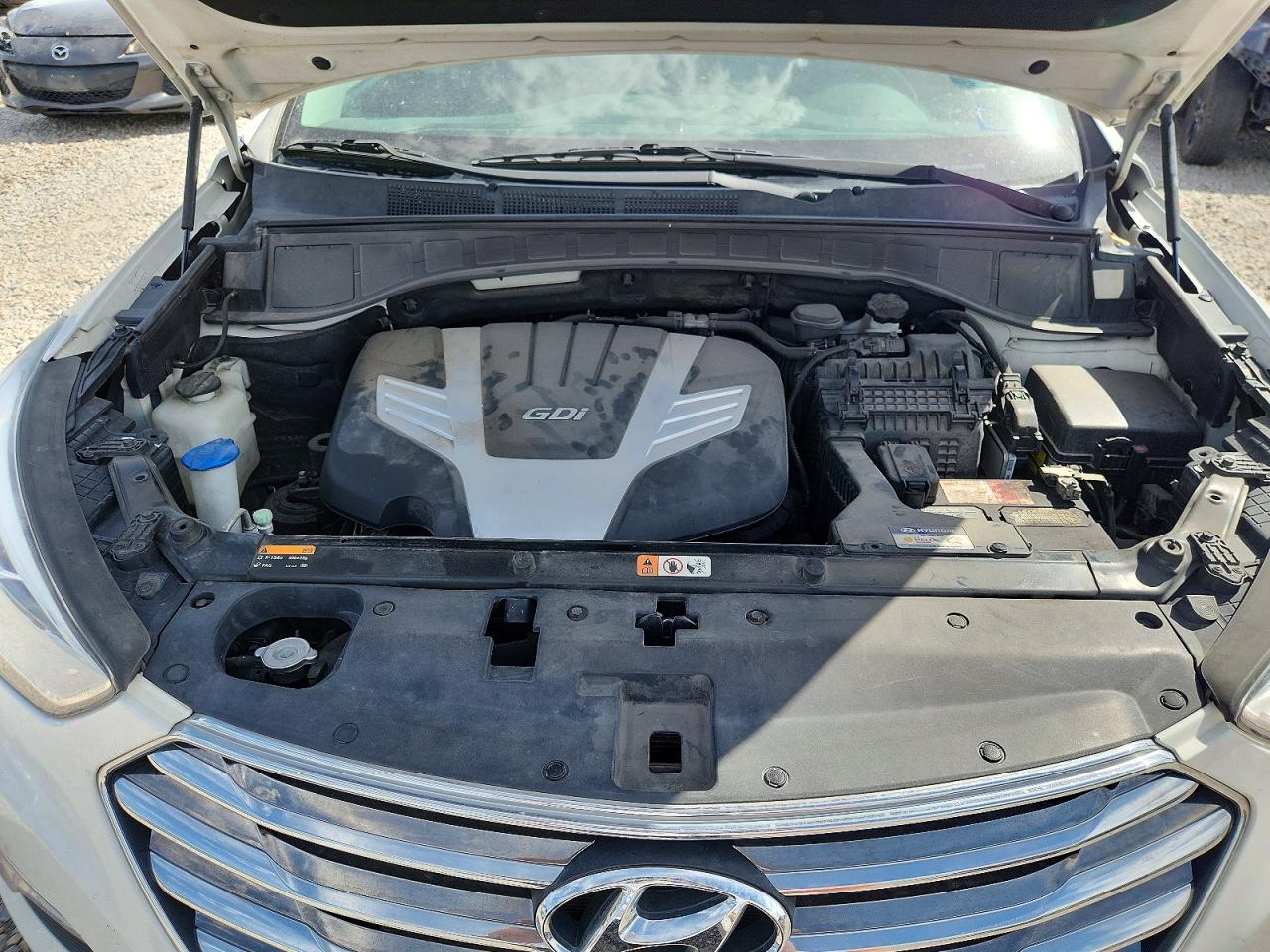 2016 Hyundai Santa Fe Se White vin: KM8SM4HFXGU155053