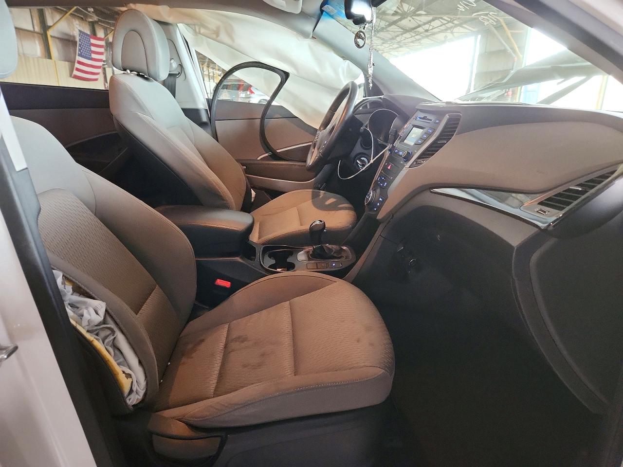 2014 Hyundai Santa Fe Gls Белый vin: KM8SMDHF0EU057162