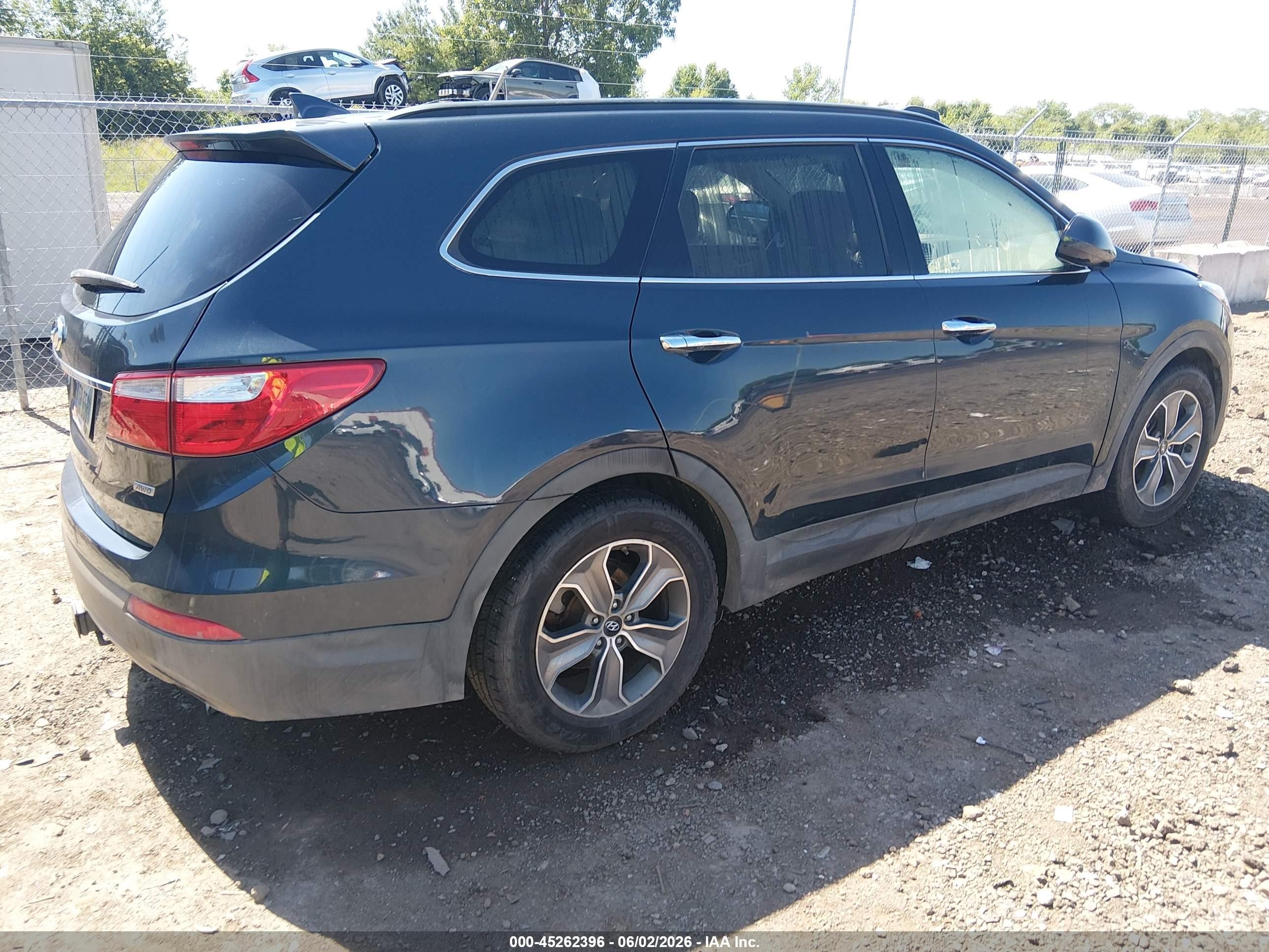 2013 Hyundai Santa Fe Gls Gray vin: KM8SMDHF1DU028624