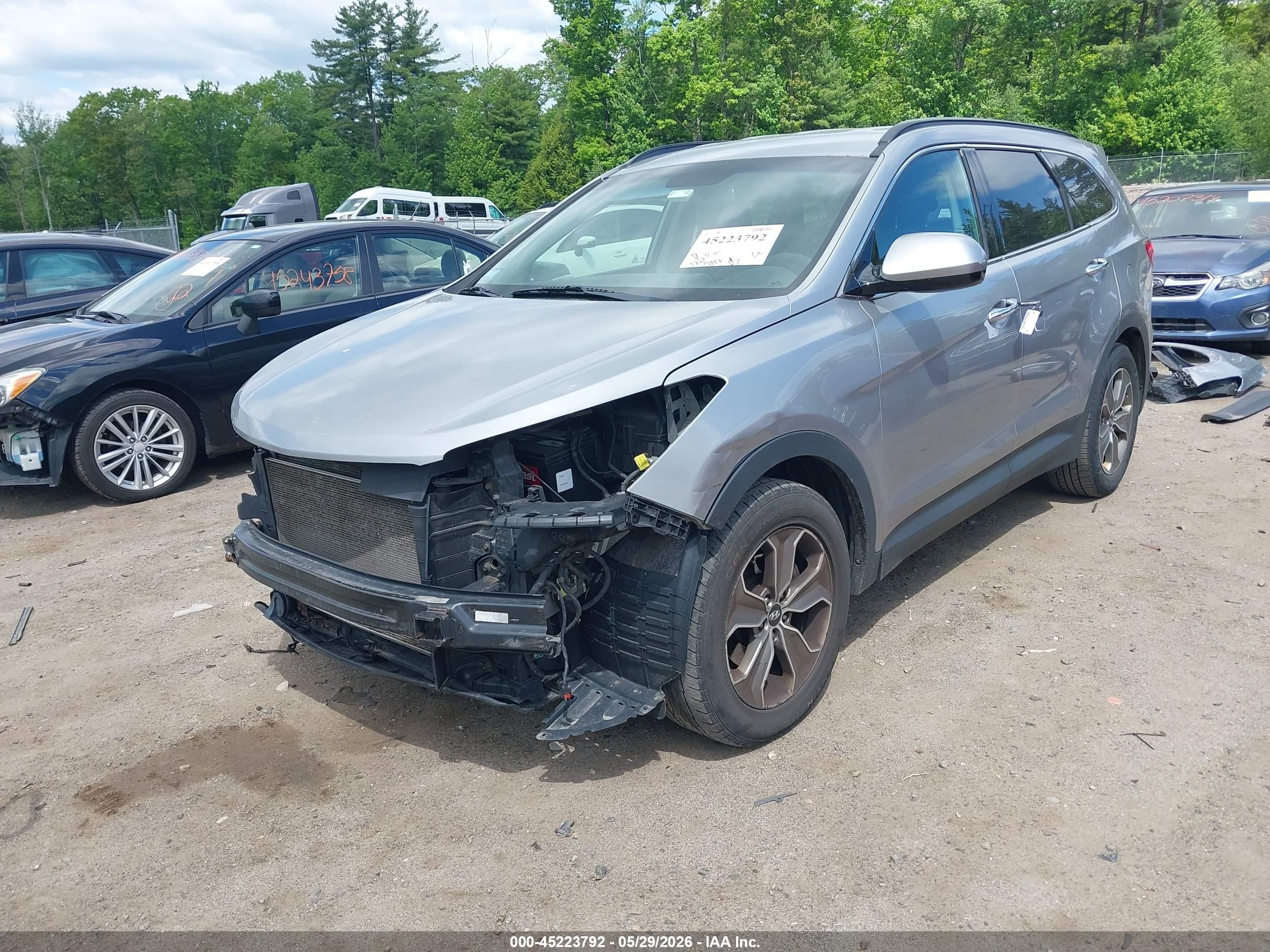 2014 Hyundai Santa Fe Gls Gray vin: KM8SMDHF1EU040810