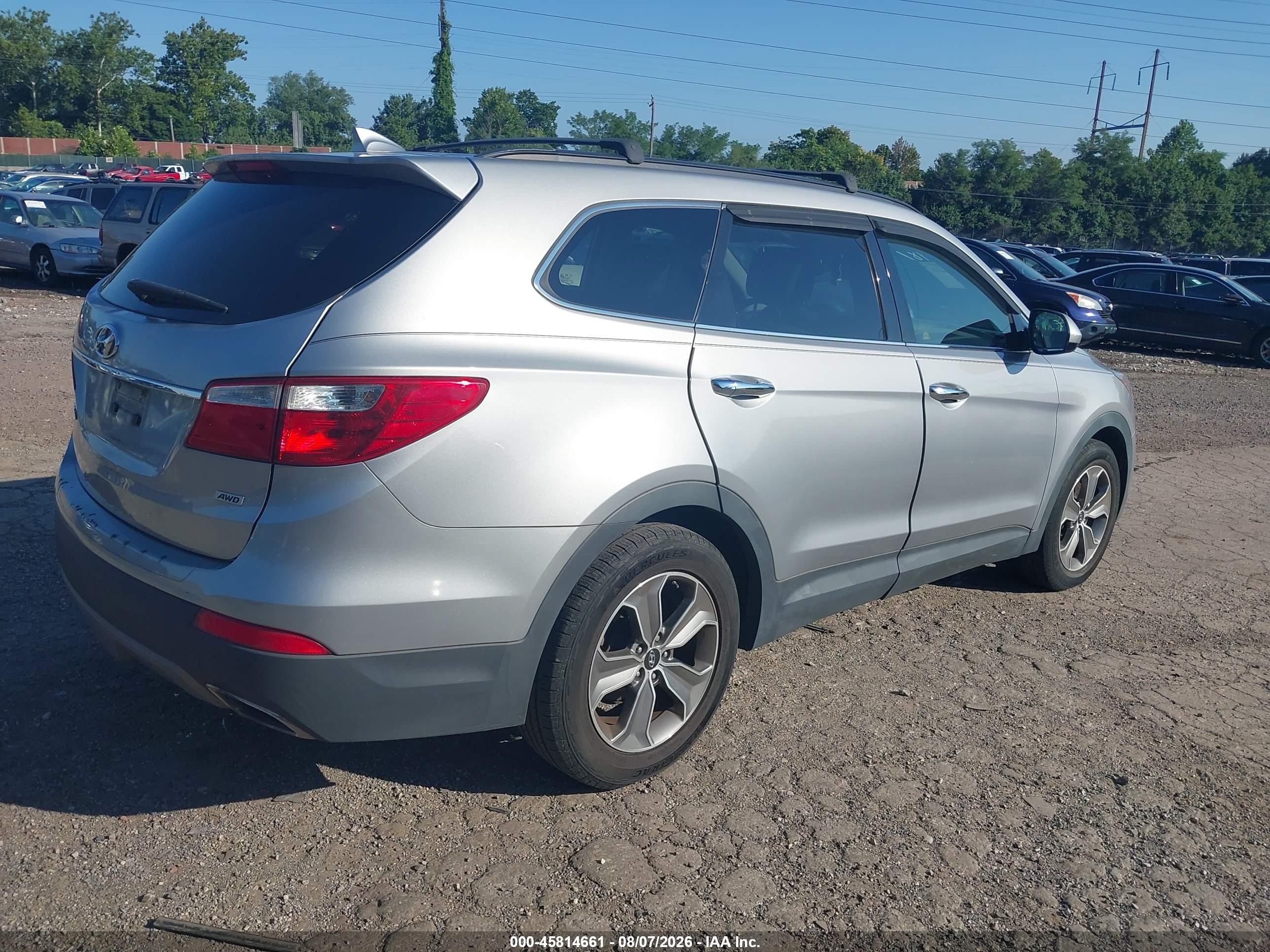 2014 Hyundai Santa Fe Gls Серебряный vin: KM8SMDHF1EU041679