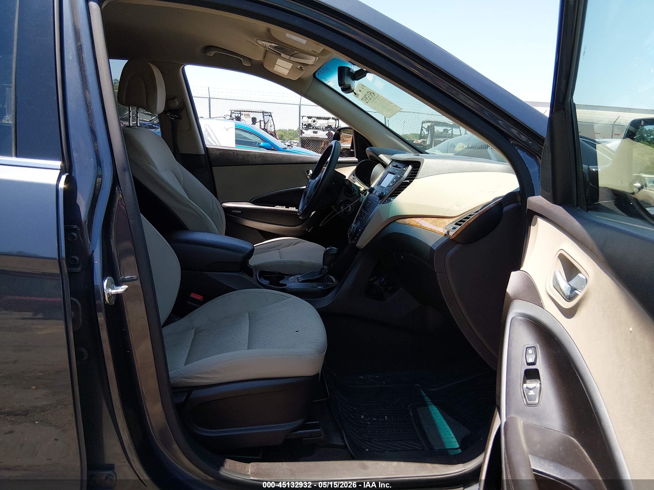 2016 Hyundai Santa Fe Se Черный vin: KM8SMDHF1GU154549