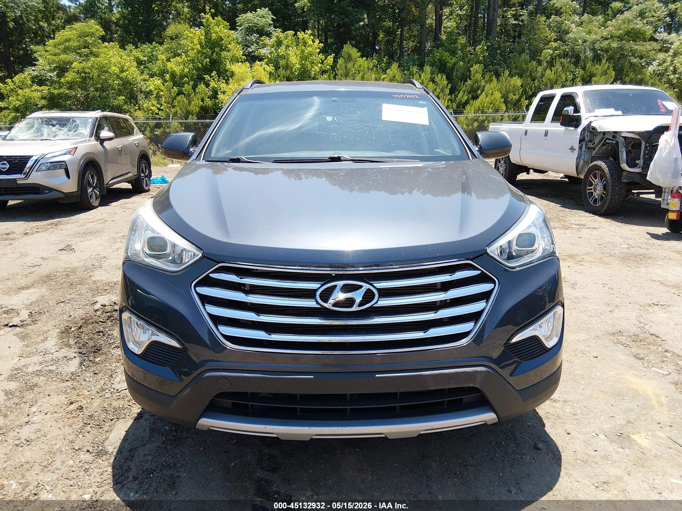 2016 Hyundai Santa Fe Se Черный vin: KM8SMDHF1GU154549