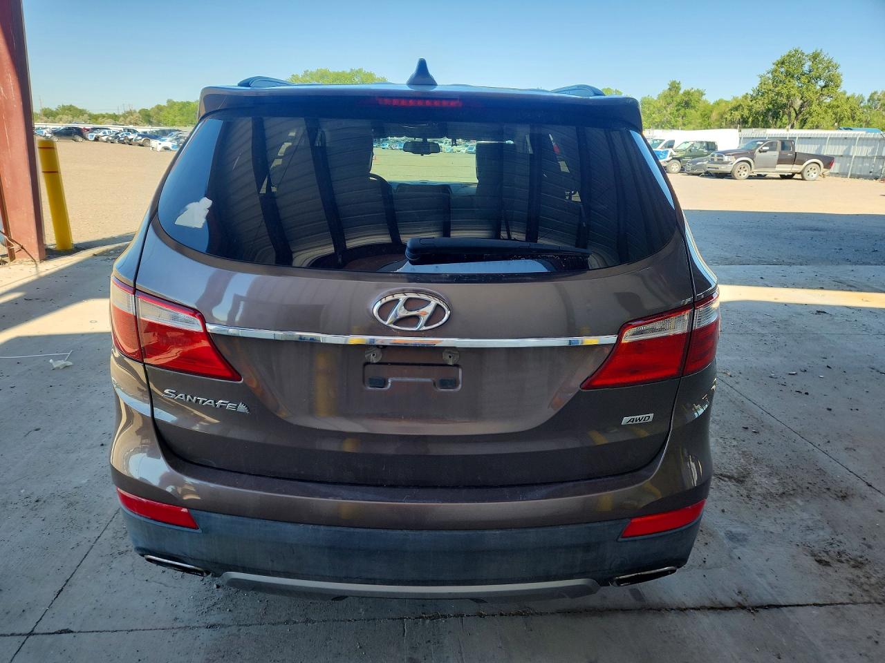 2014 Hyundai Santa Fe Gls Brown vin: KM8SMDHF2EU051203