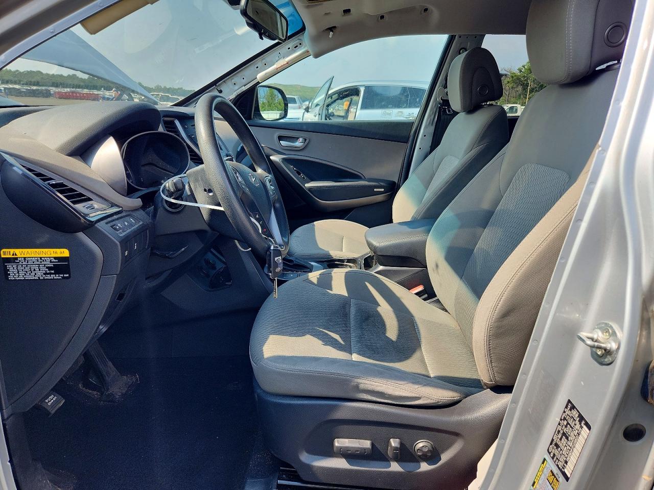 2015 Hyundai Santa Fe Gls Silver vin: KM8SMDHF2FU098037