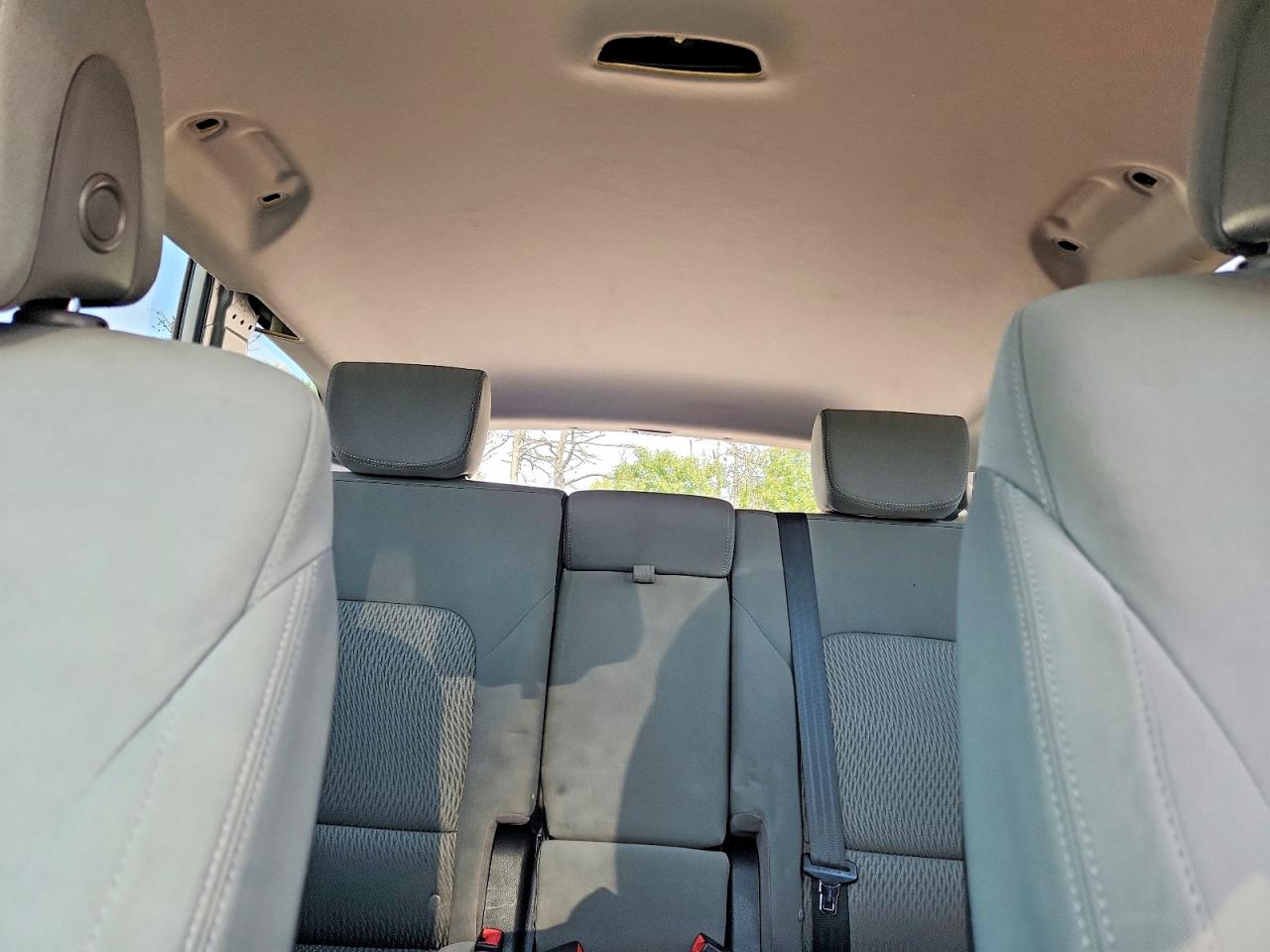 2015 Hyundai Santa Fe Gls Silver vin: KM8SMDHF2FU098037