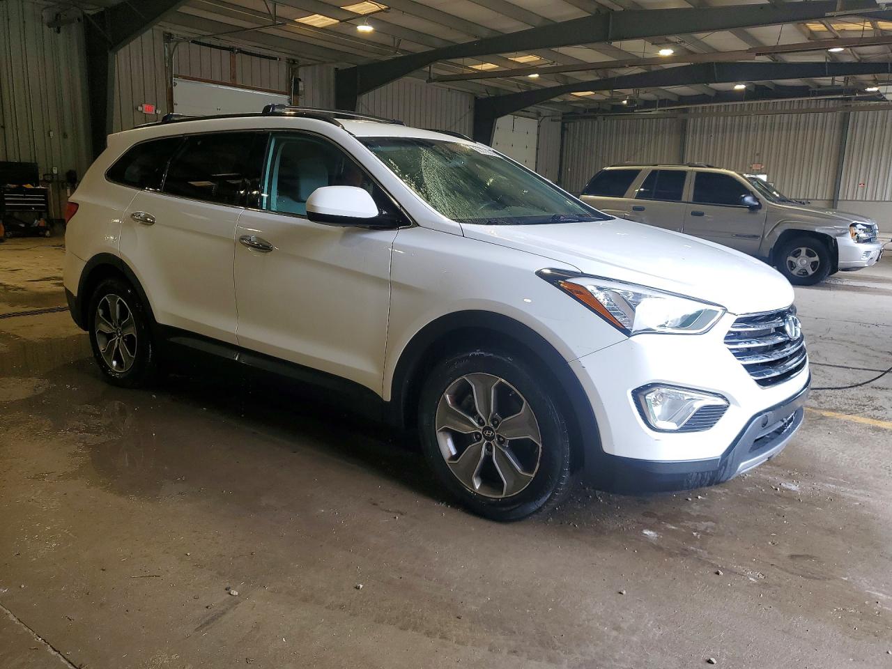 2014 Hyundai Santa Fe Gls White vin: KM8SMDHF3EU063859