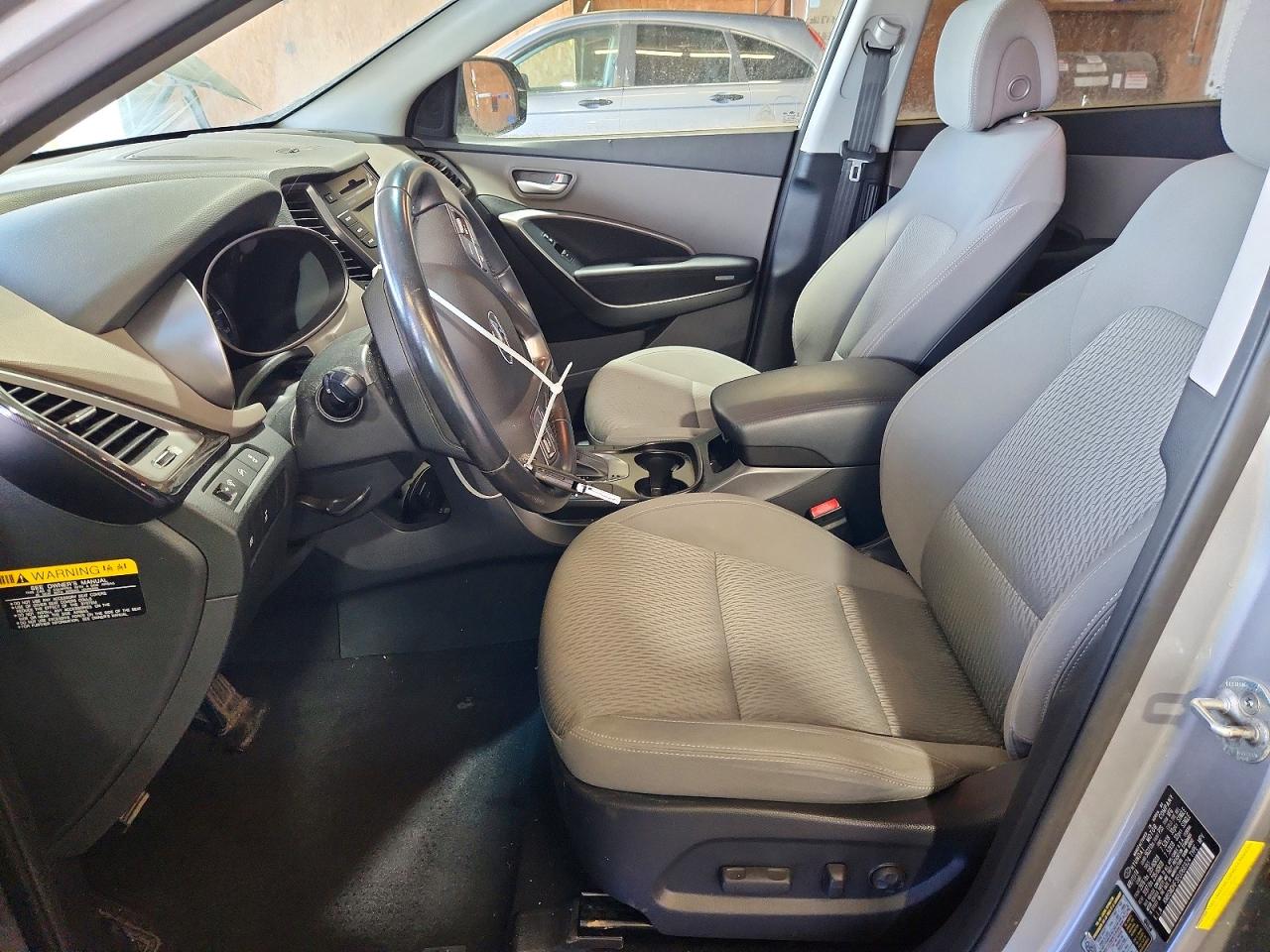 2014 Hyundai Santa Fe Gls Silver vin: KM8SMDHF3EU066924