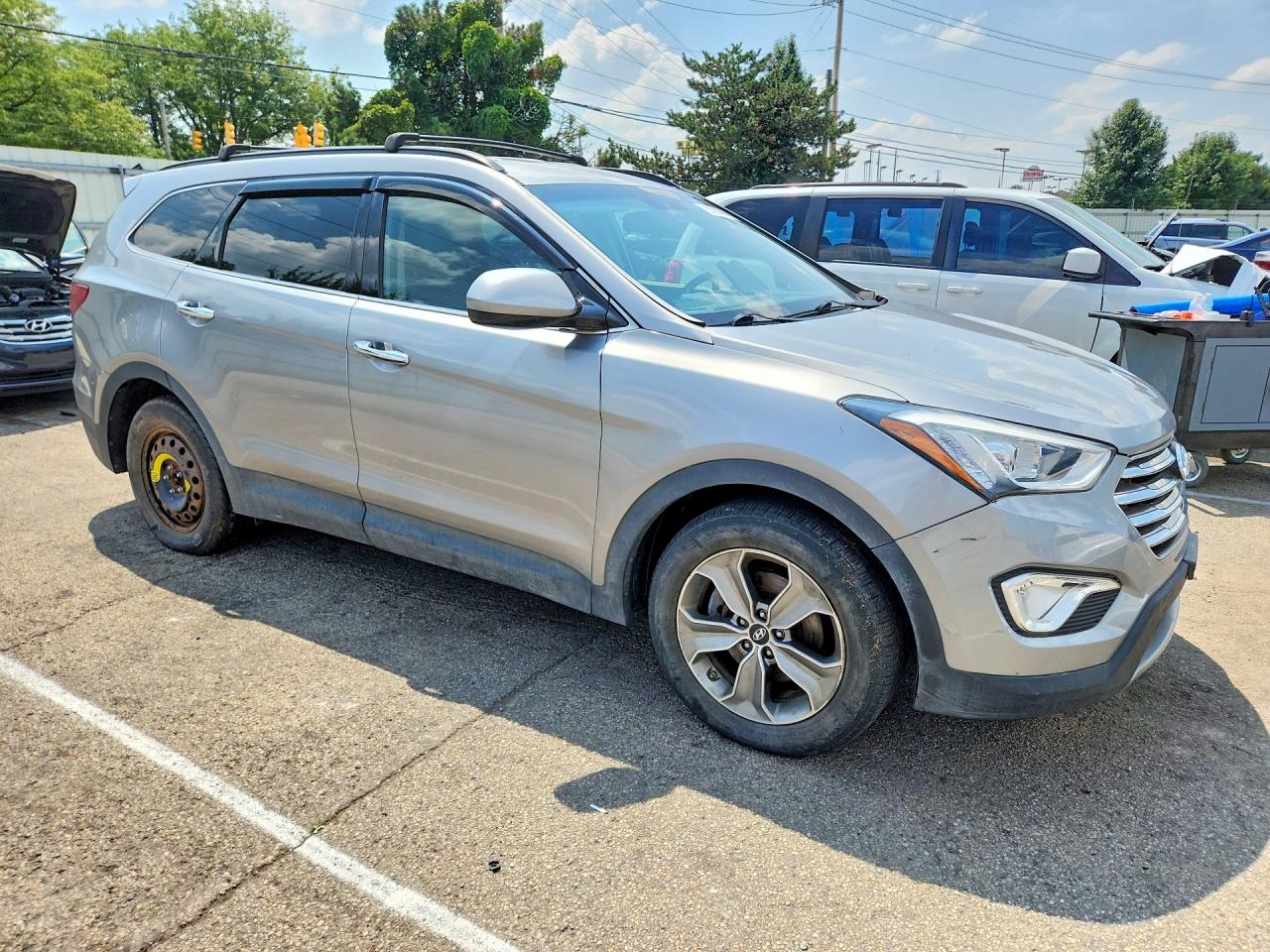 2014 Hyundai Santa Fe Gls Silver vin: KM8SMDHF3EU085750