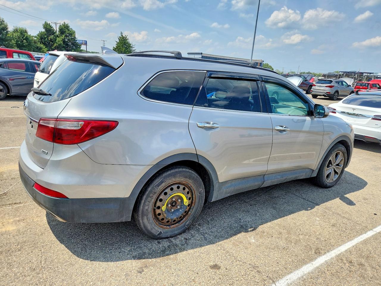 2014 Hyundai Santa Fe Gls Silver vin: KM8SMDHF3EU085750