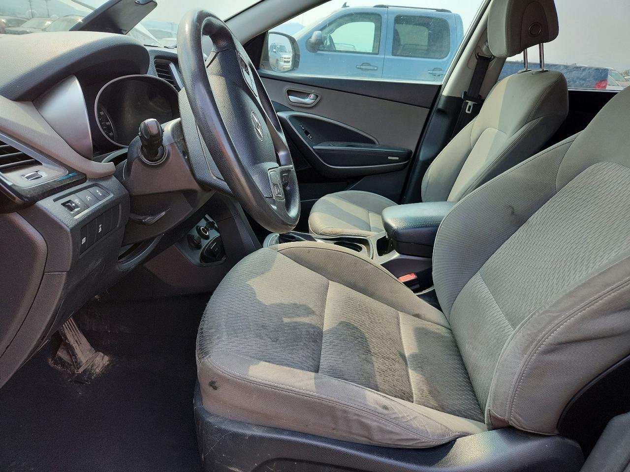 2015 Hyundai Santa Fe Gls White vin: KM8SMDHF3FU089377