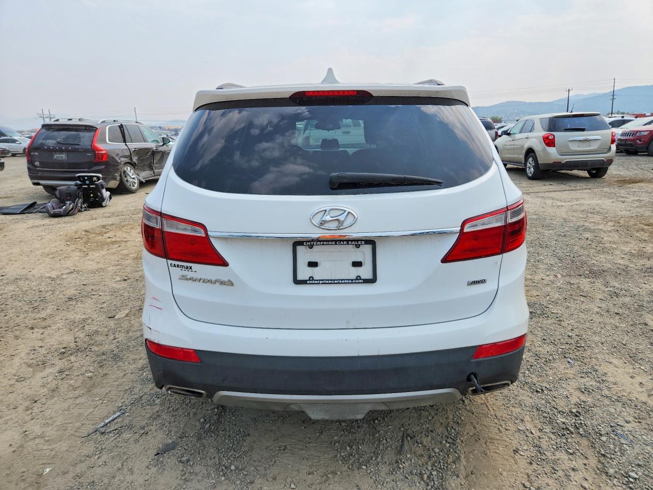 2015 Hyundai Santa Fe Gls White vin: KM8SMDHF3FU089377
