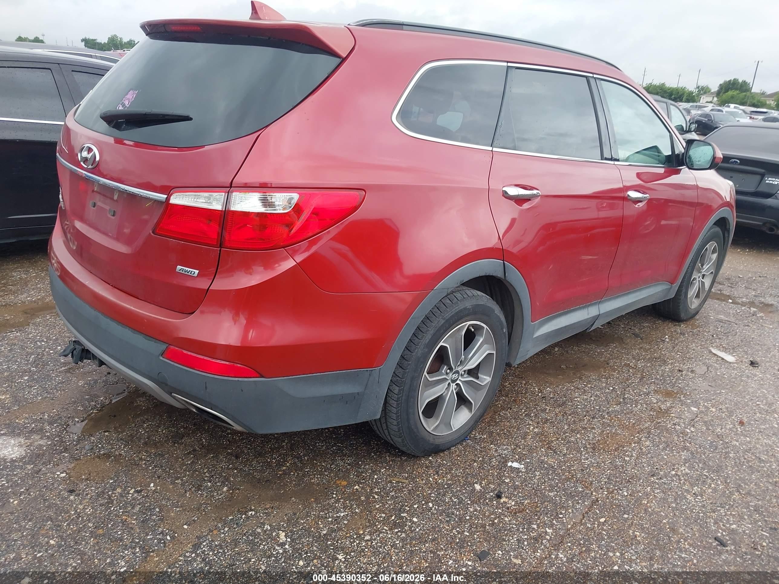 2015 Hyundai Santa Fe Gls Red vin: KM8SMDHF3FU094417