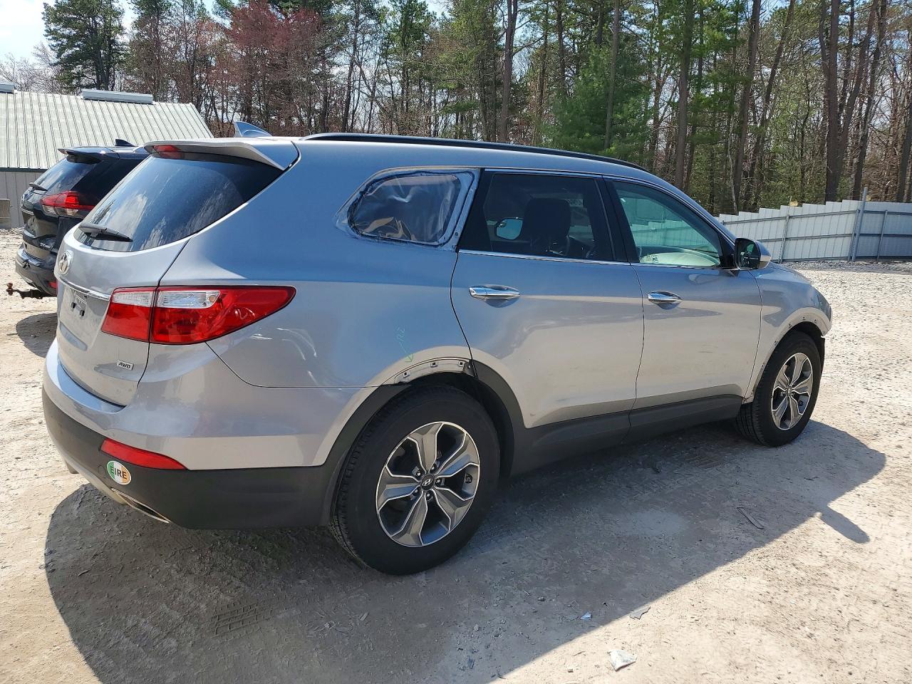 2015 Hyundai Santa Fe Gls Silver vin: KM8SMDHF3FU108476