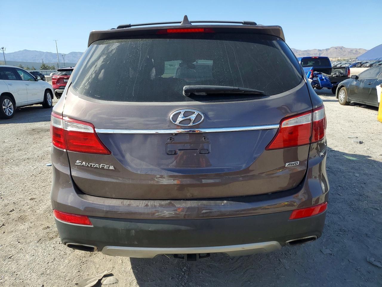 2015 Hyundai Santa Fe Gls Brown vin: KM8SMDHF4FU098735