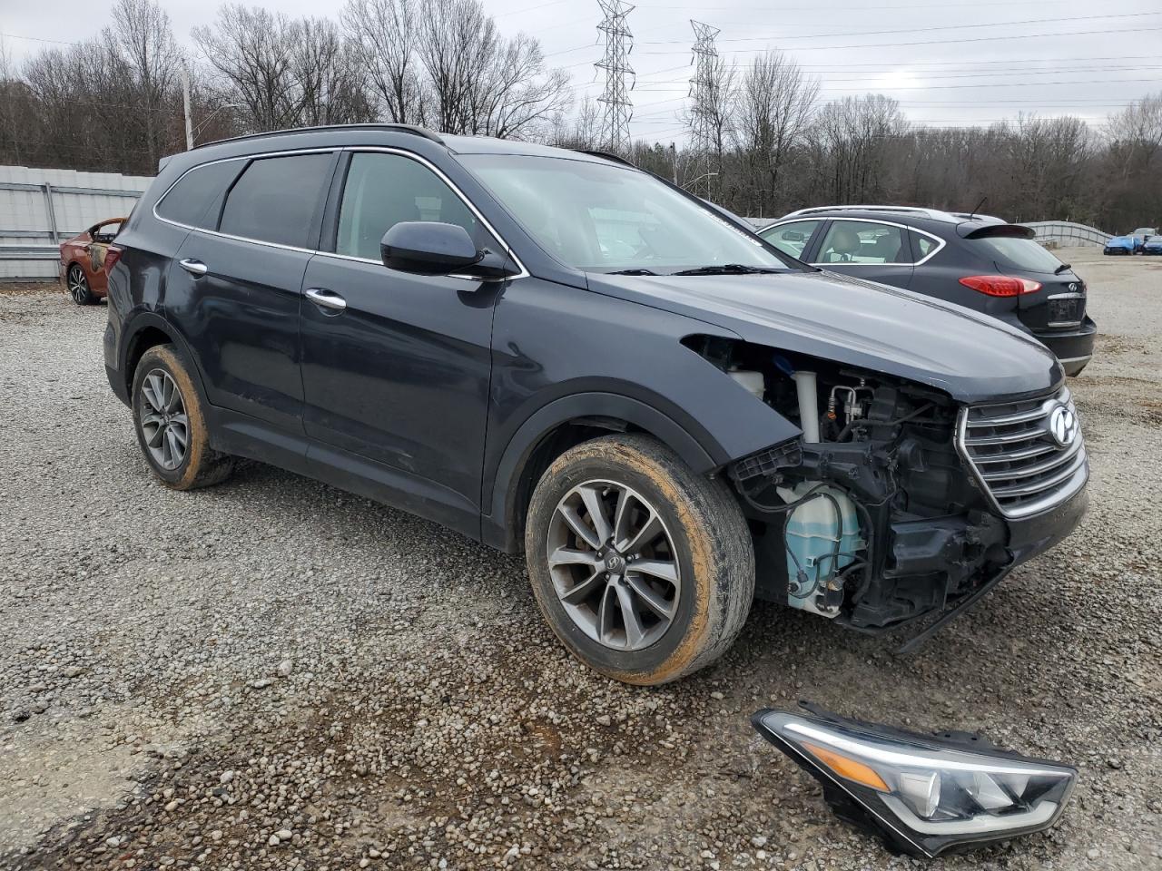 2017 Hyundai Santa Fe Se Blue vin: KM8SMDHF4HU190477