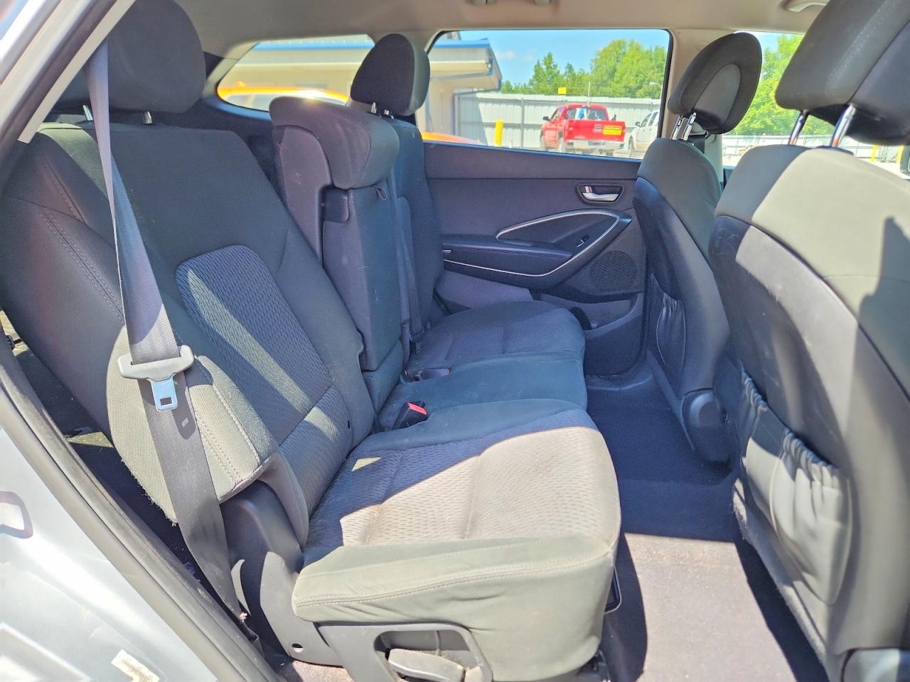 2013 Hyundai Santa Fe Gls Silver vin: KM8SMDHF5DU014600
