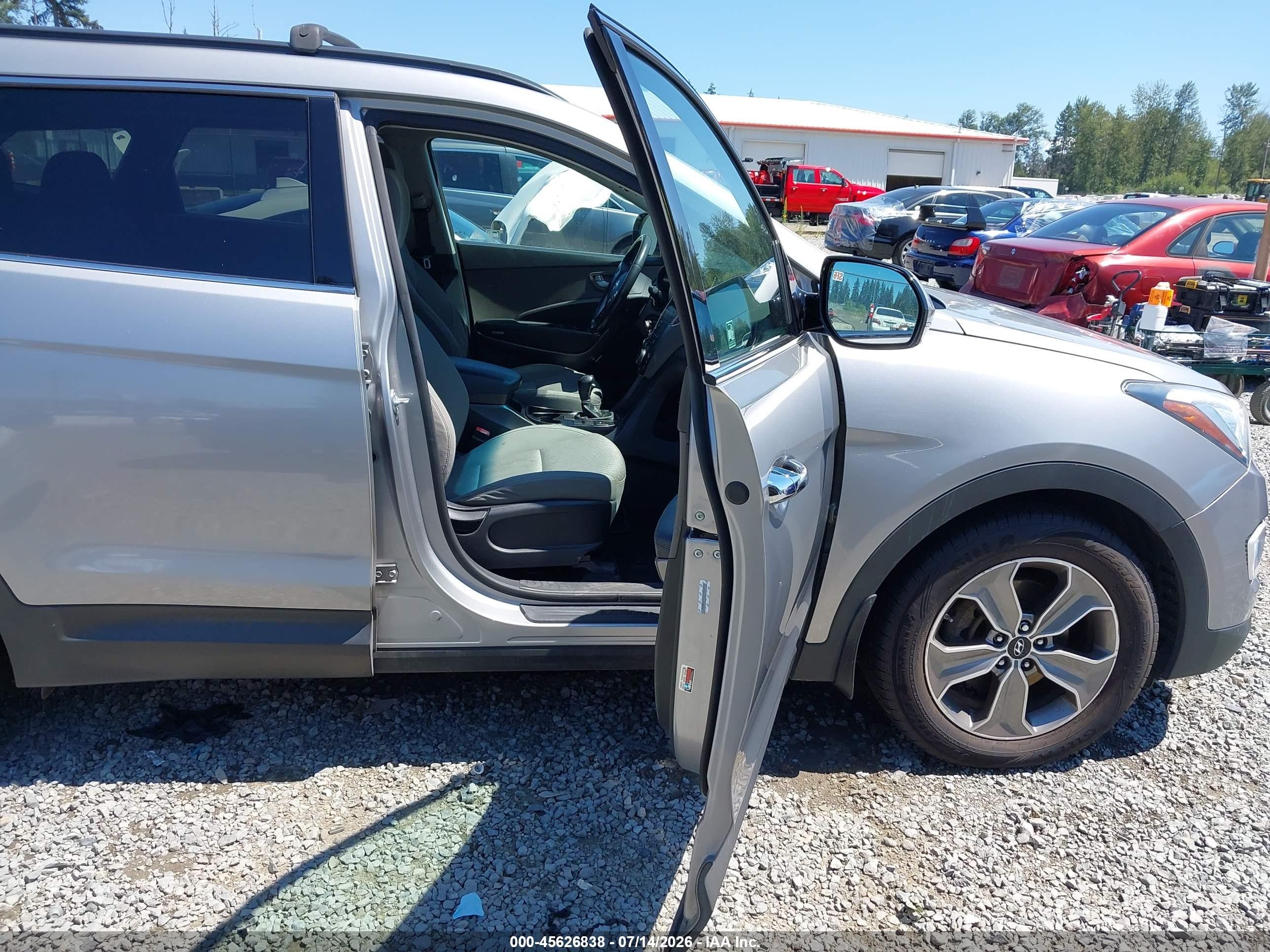 2014 Hyundai Santa Fe Gls Silver vin: KM8SMDHF6EU036333