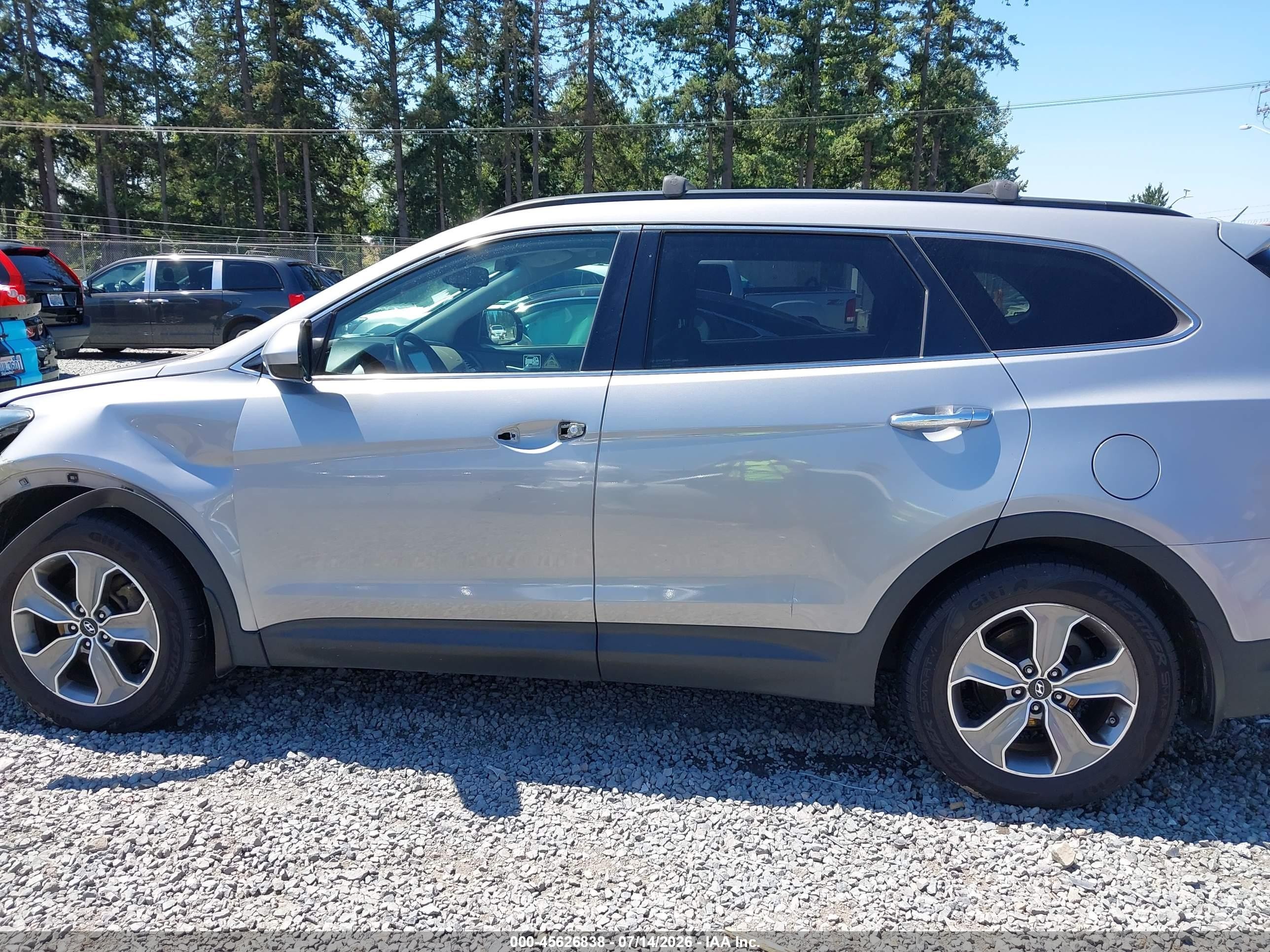 2014 Hyundai Santa Fe Gls Silver vin: KM8SMDHF6EU036333