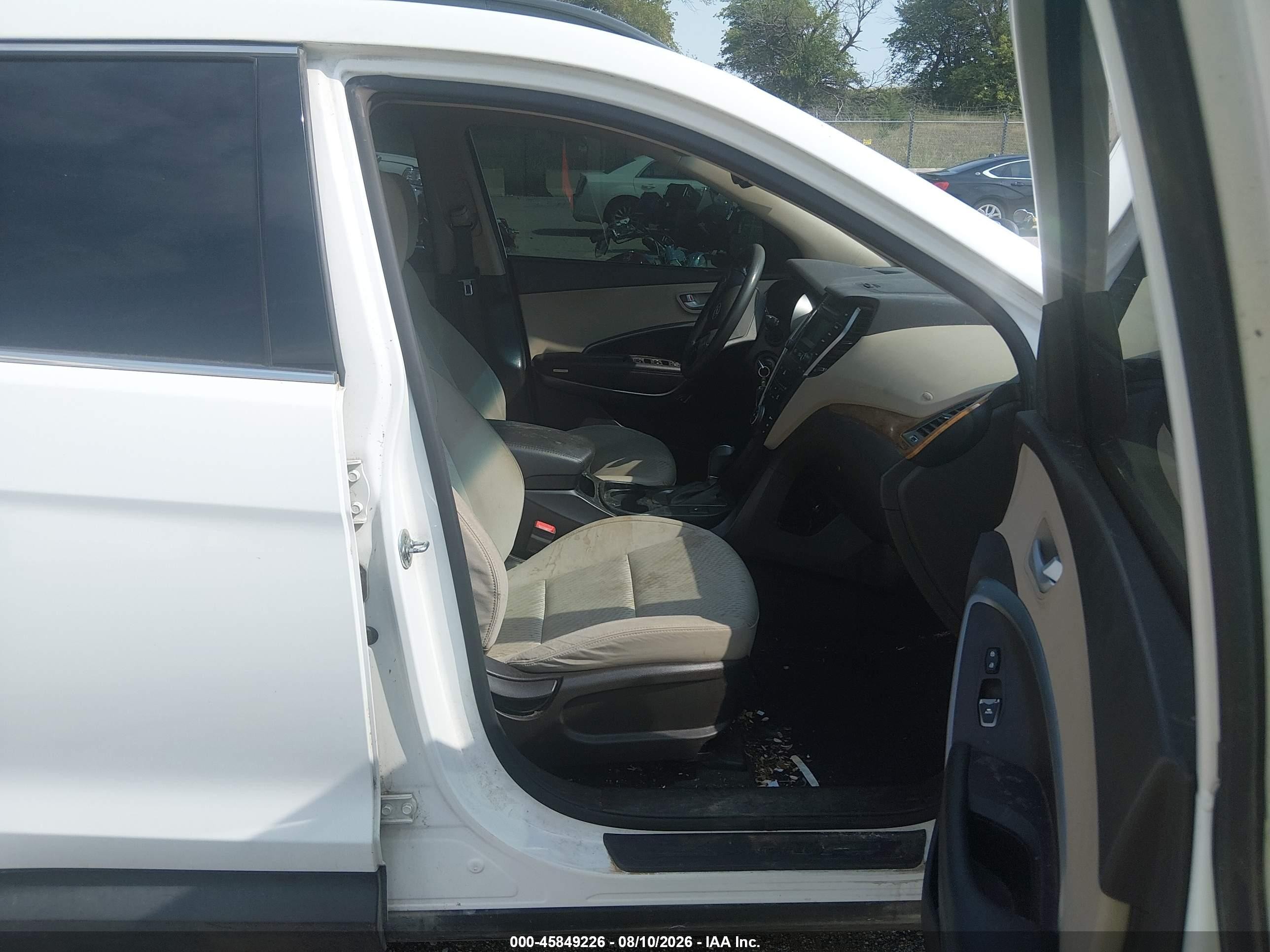 2015 Hyundai Santa Fe Gls White vin: KM8SMDHF6FU125644