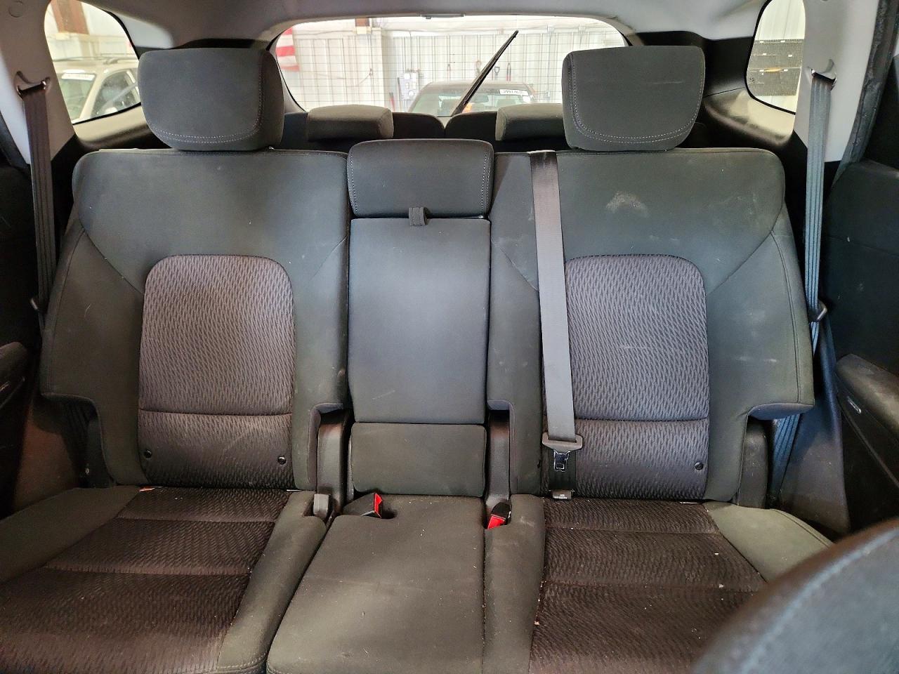 2013 Hyundai Santa Fe Gls Silver vin: KM8SMDHF7DU008619