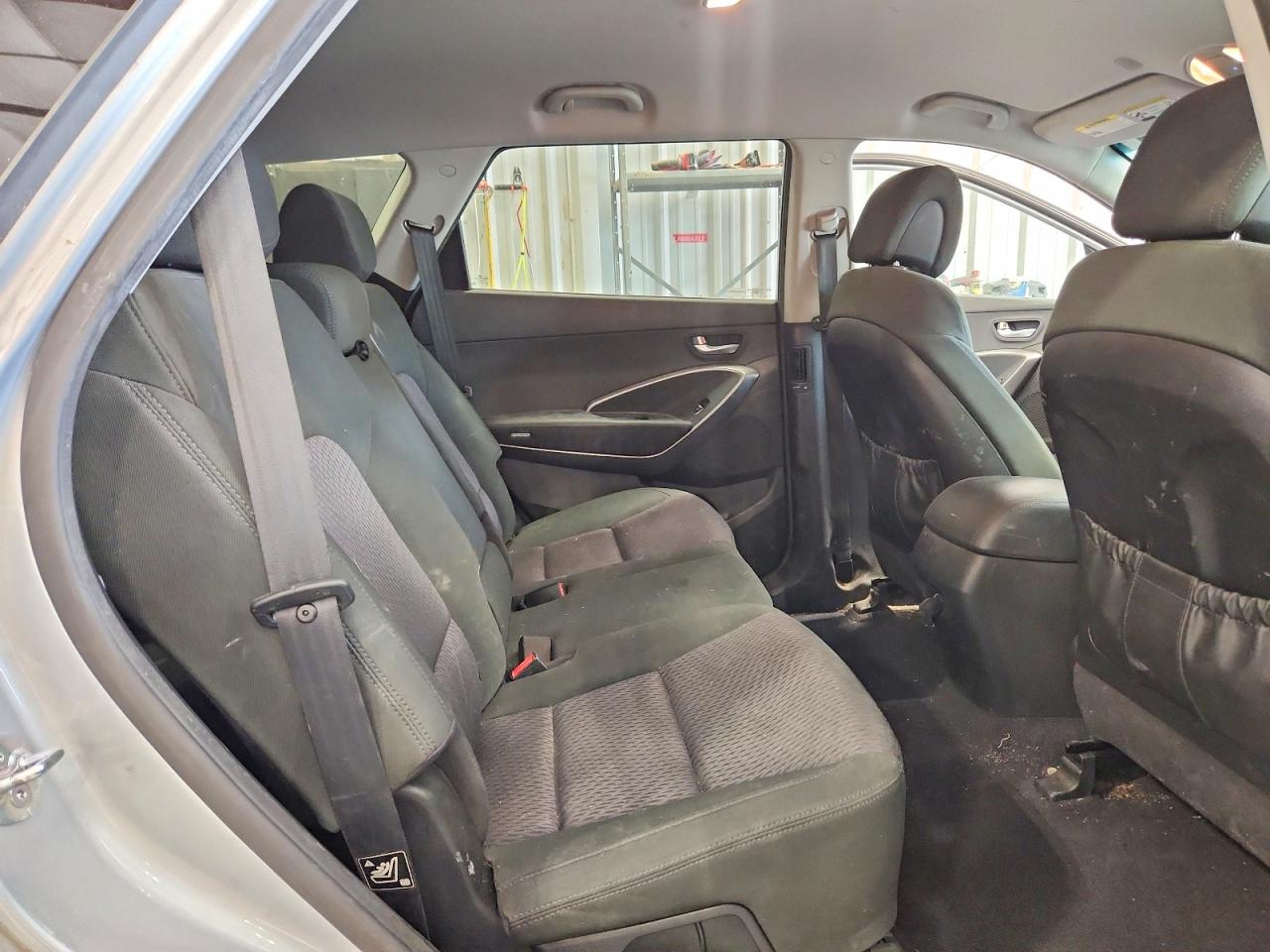 2013 Hyundai Santa Fe Gls Silver vin: KM8SMDHF7DU008619