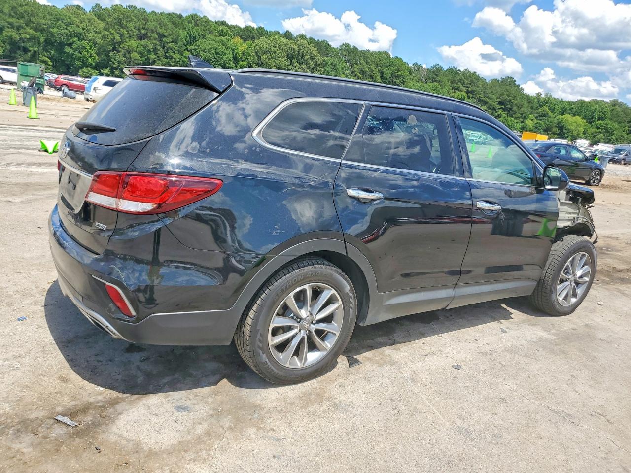 2017 Hyundai Santa Fe Se Black vin: KM8SMDHF7HU183944