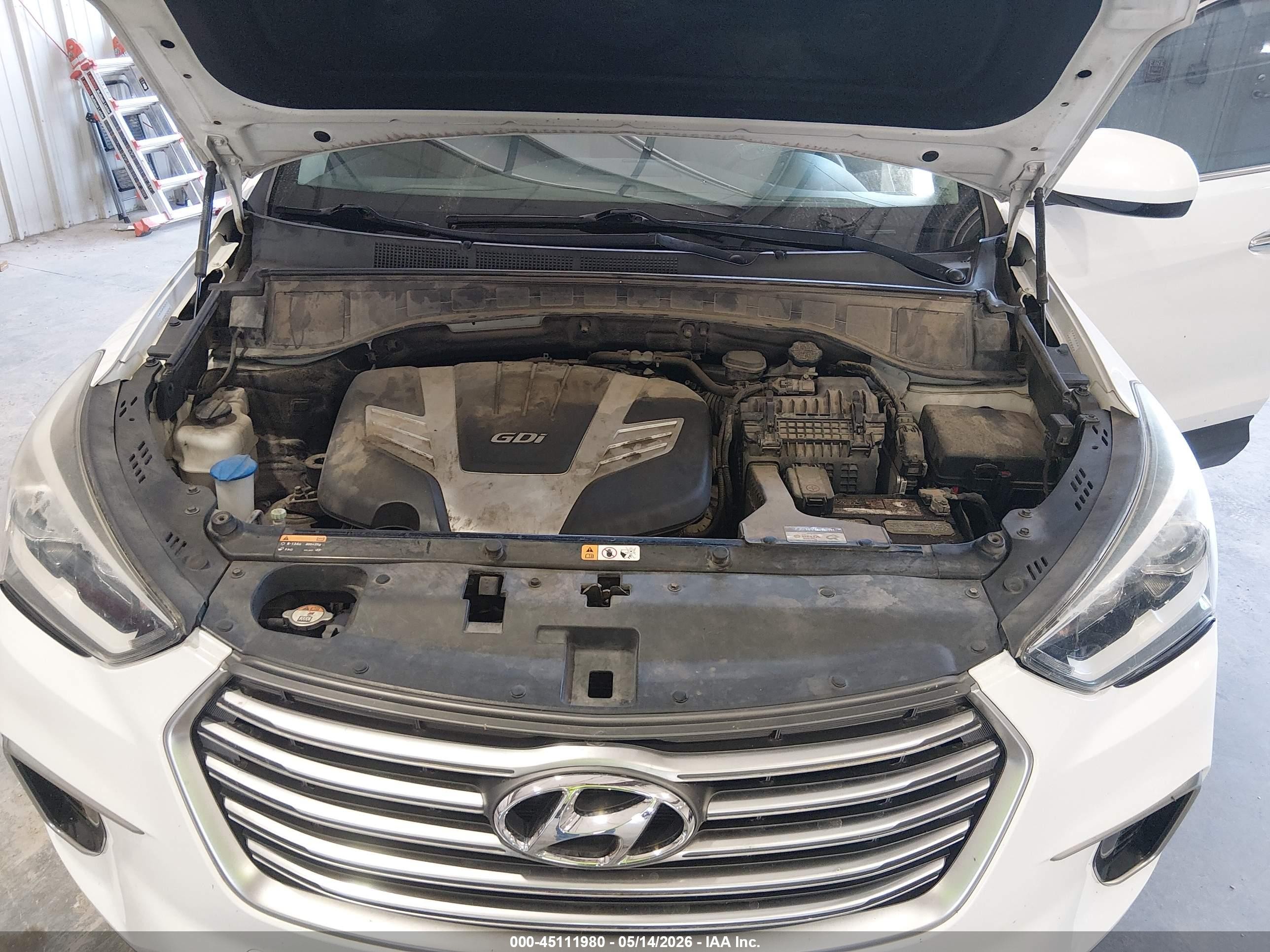 2017 Hyundai Santa Fe Se White vin: KM8SMDHF8HU167655