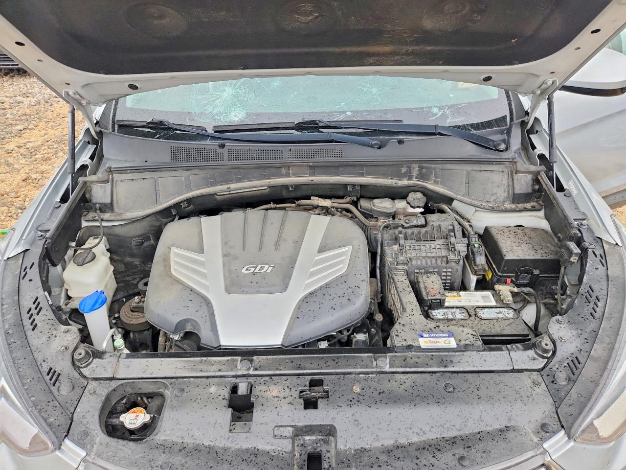 2018 Hyundai Santa Fe Se Silver vin: KM8SMDHF8JU292077