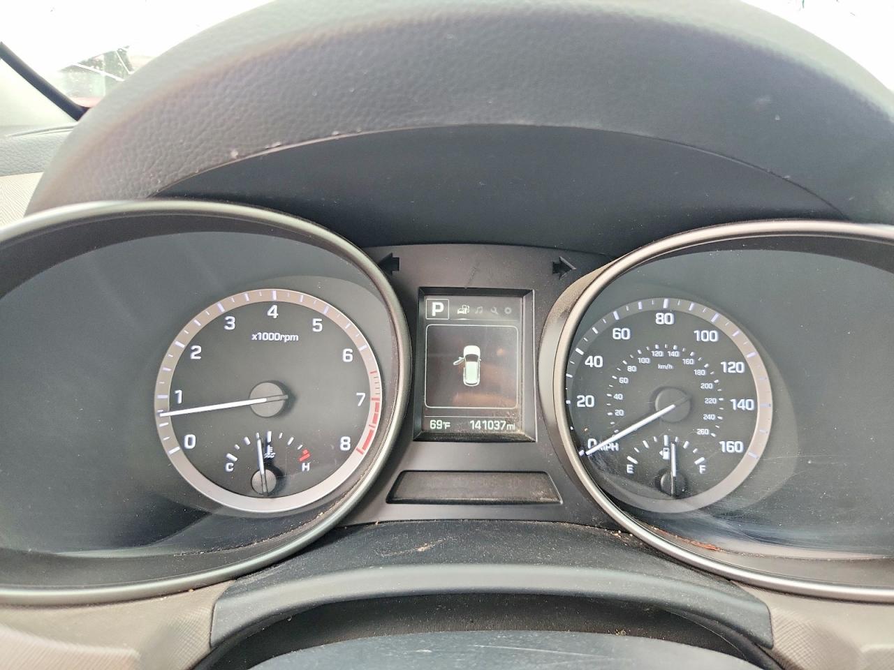 2018 Hyundai Santa Fe Se Silver vin: KM8SMDHF8JU292077