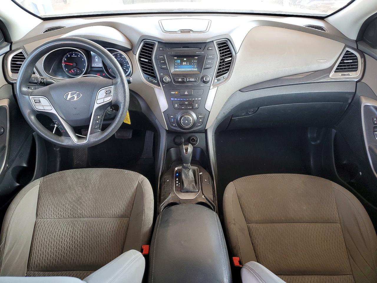 2015 Hyundai Santa Fe Gls White vin: KM8SMDHF9FU089318