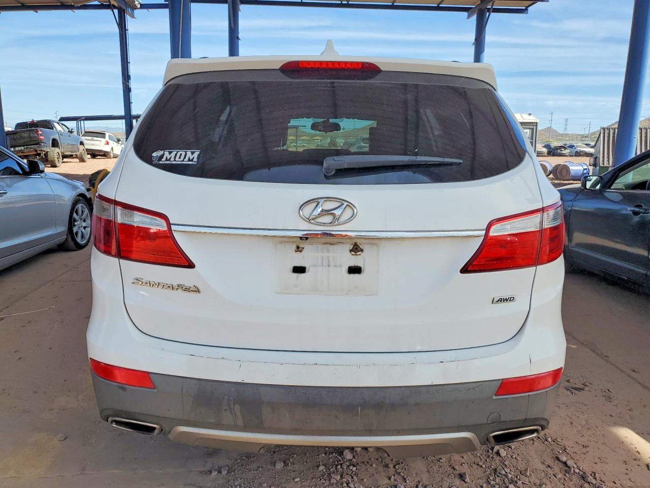 2015 Hyundai Santa Fe Gls White vin: KM8SMDHF9FU089318