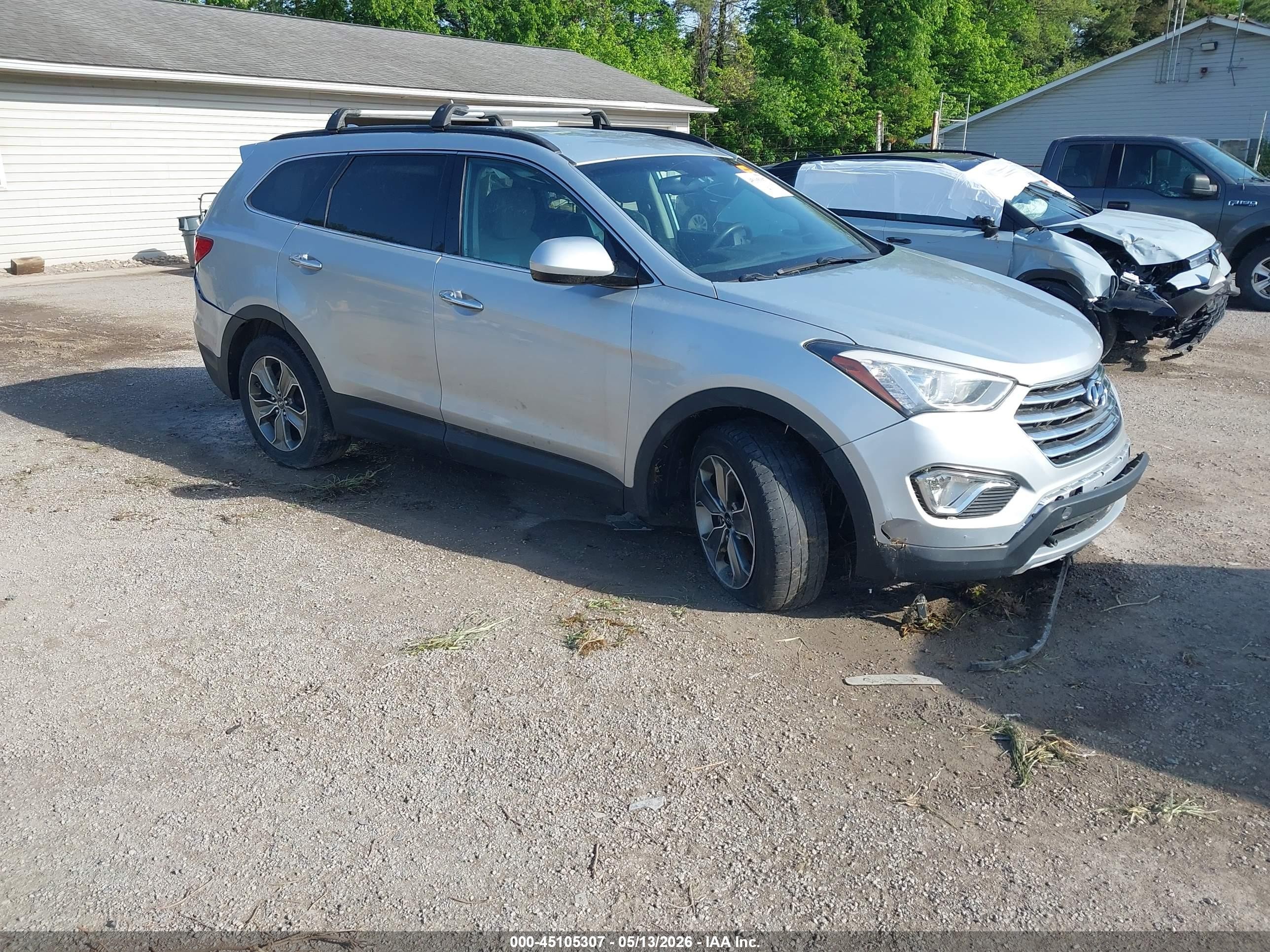 2015 Hyundai Santa Fe Gls Серебряный vin: KM8SMDHF9FU113374