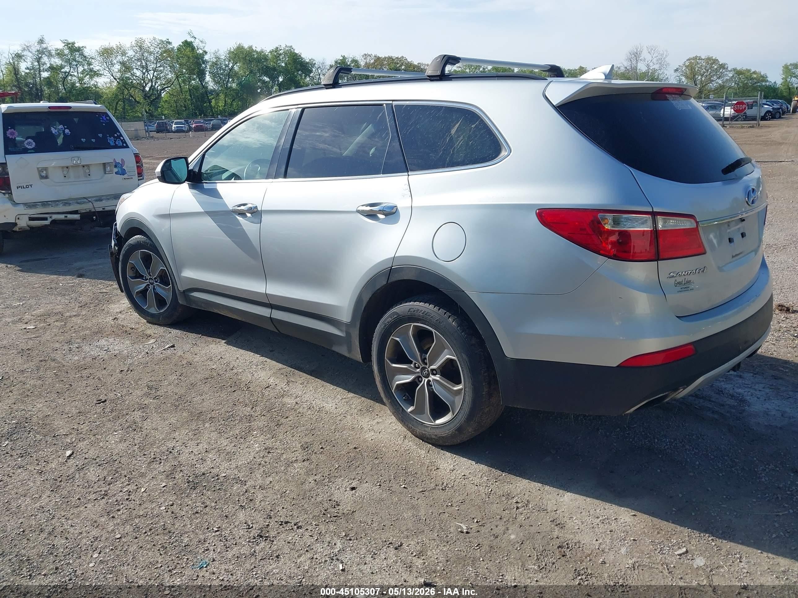 2015 Hyundai Santa Fe Gls Silver vin: KM8SMDHF9FU113374