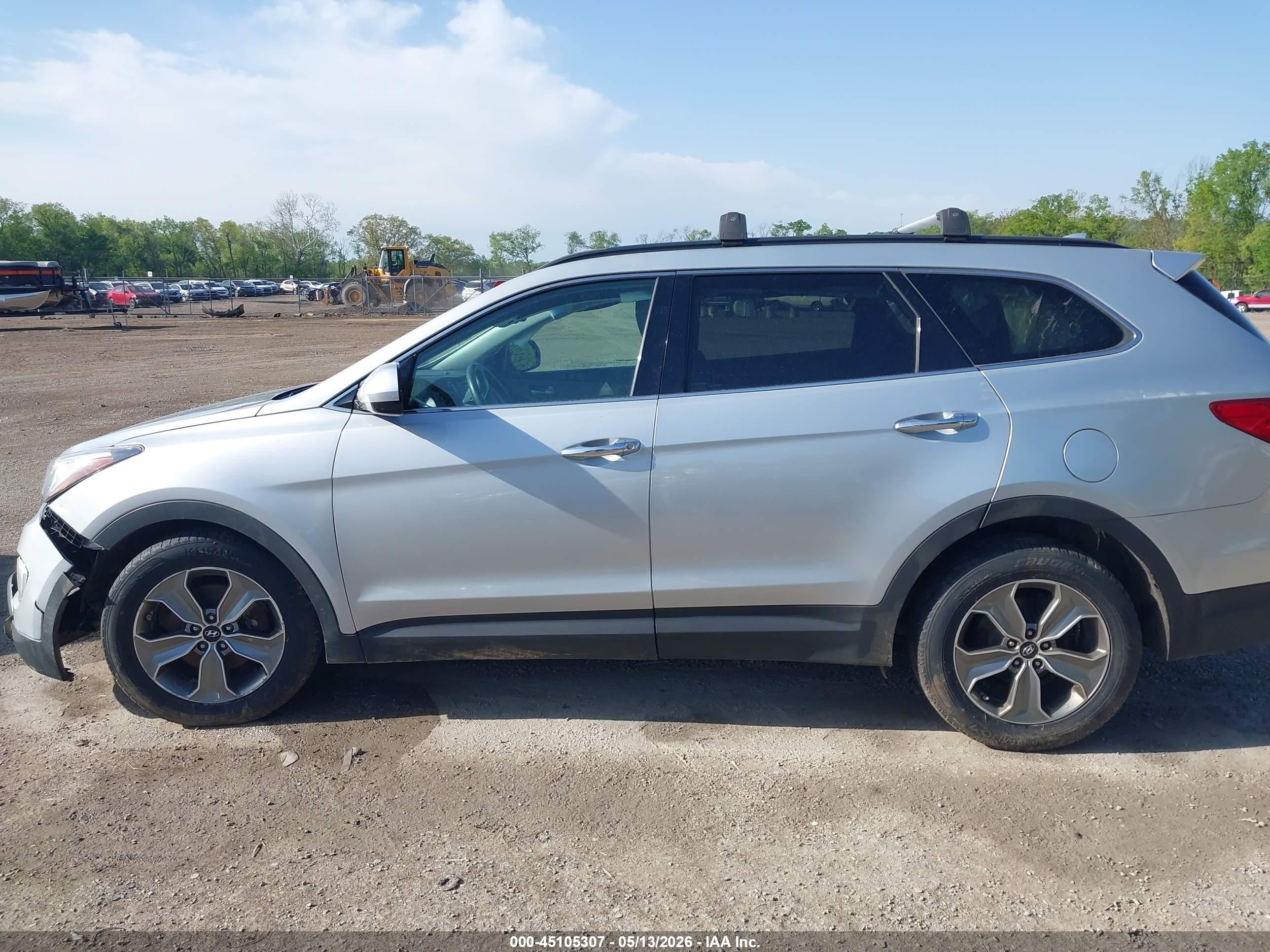 2015 Hyundai Santa Fe Gls Silver vin: KM8SMDHF9FU113374