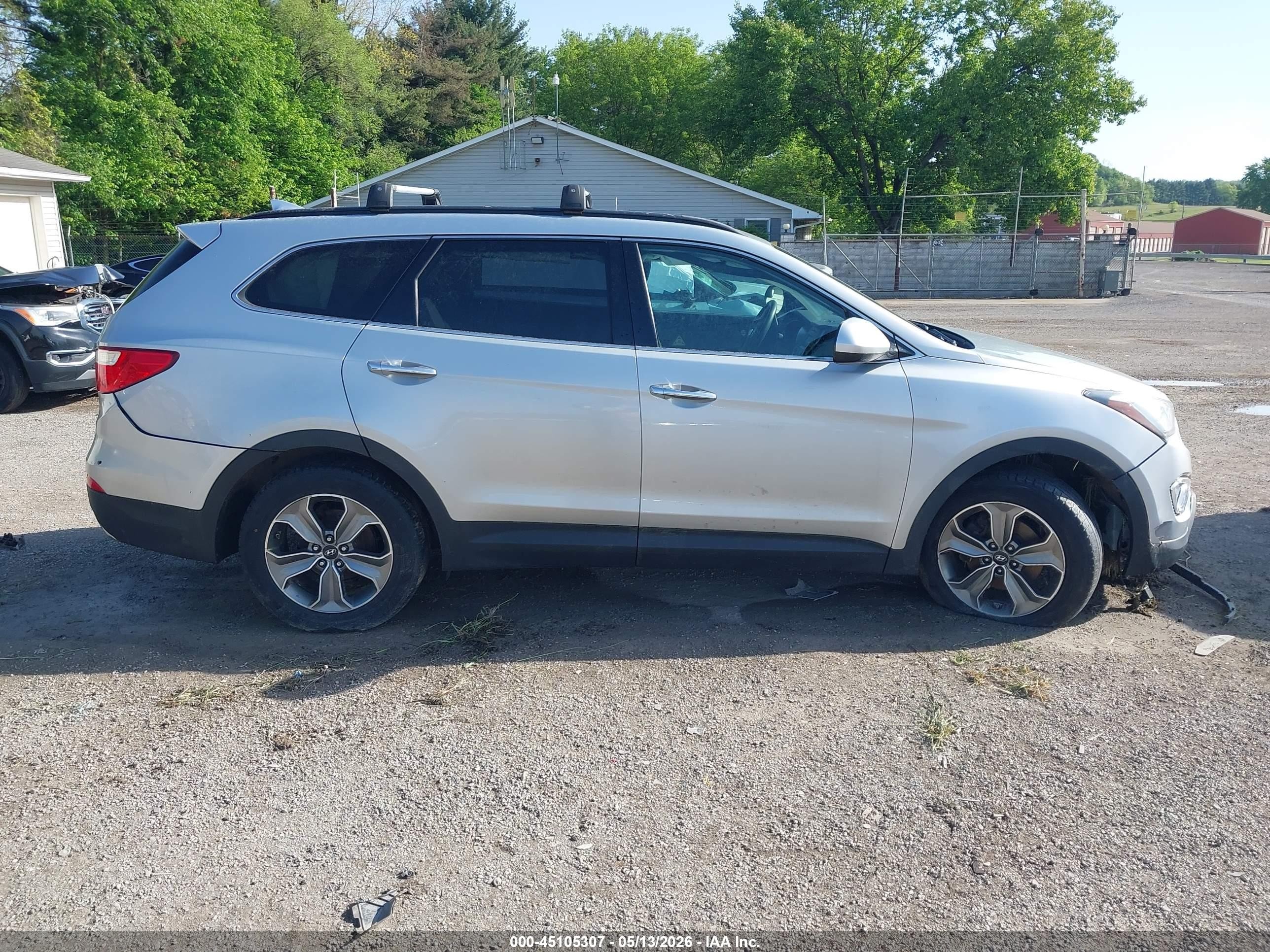 2015 Hyundai Santa Fe Gls Silver vin: KM8SMDHF9FU113374