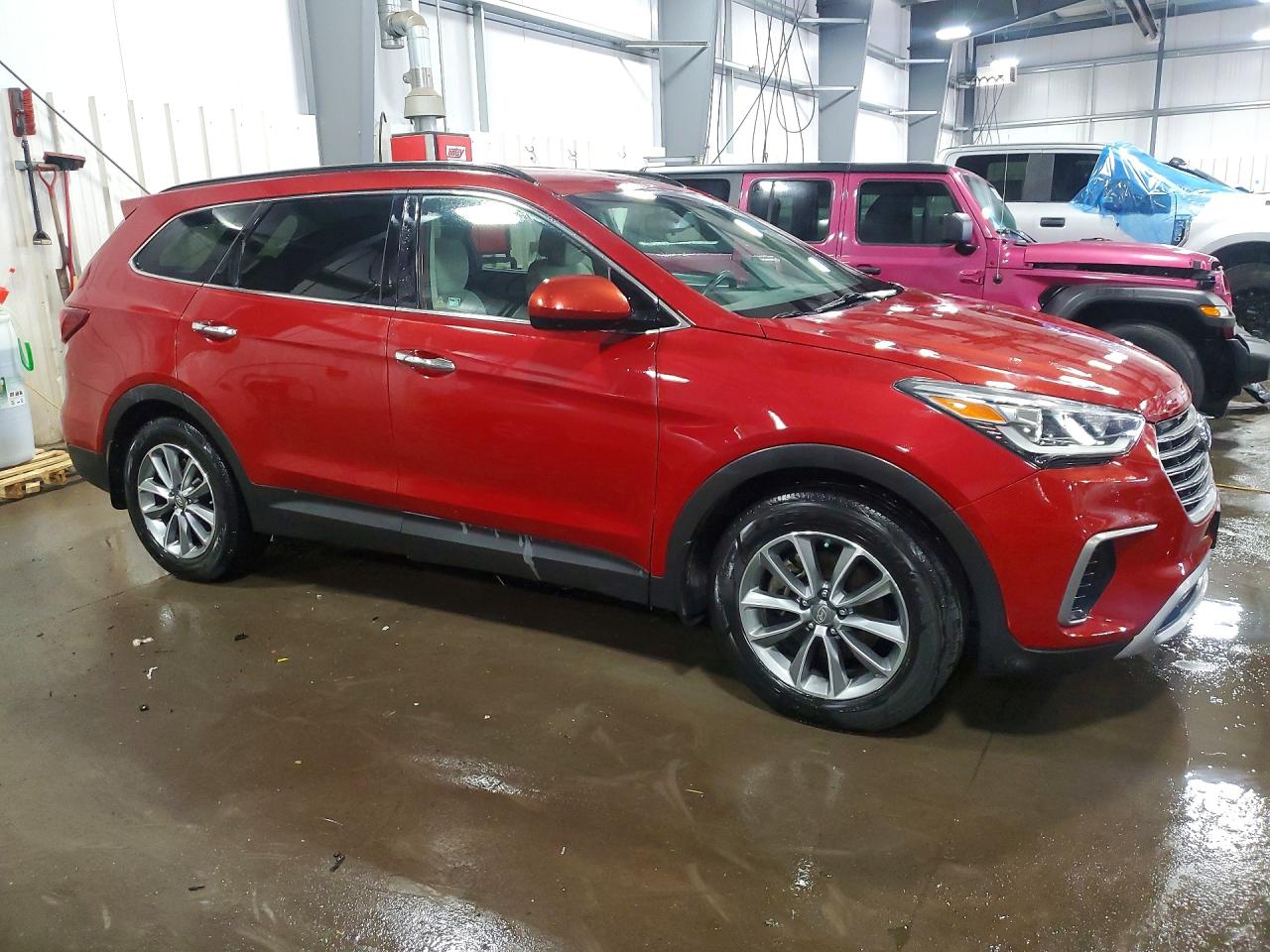 2018 Hyundai Santa Fe Se Красный vin: KM8SMDHF9JU263963