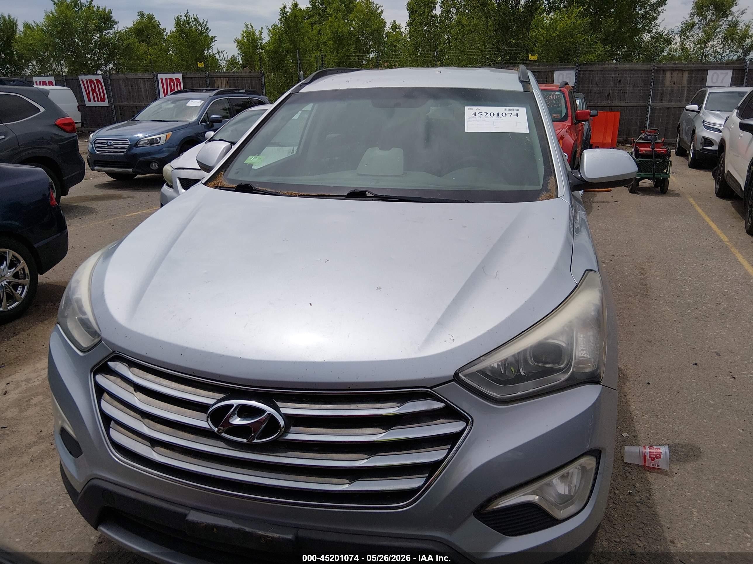 2015 Hyundai Santa Fe Gls Silver vin: KM8SMDHFXFU101623