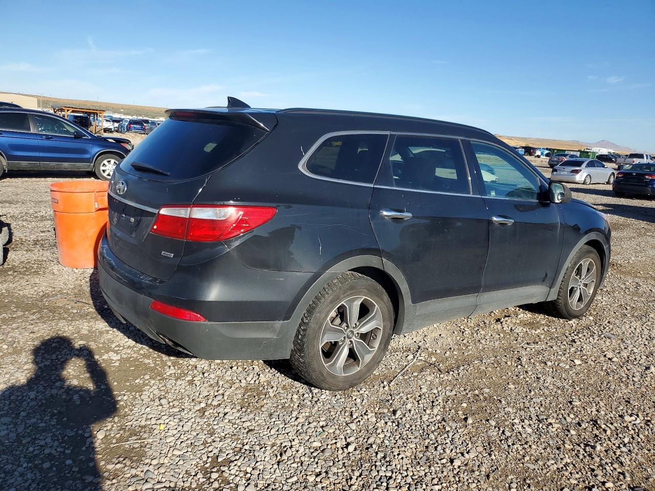 2015 Hyundai Santa Fe Gl Black vin: KM8SMDHFXFU126635