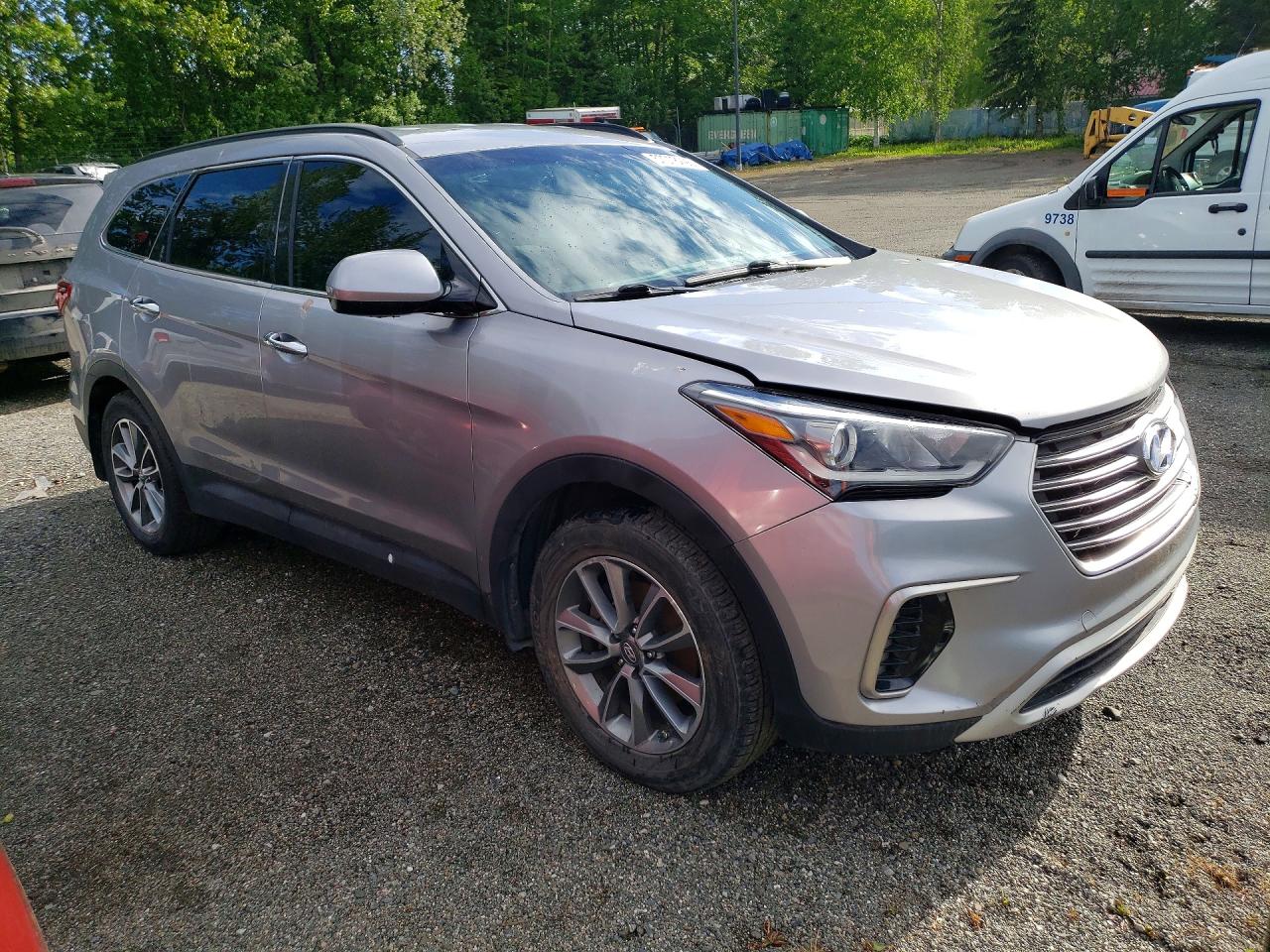2017 Hyundai Santa Fe Se Gray vin: KM8SMDHFXHU200381