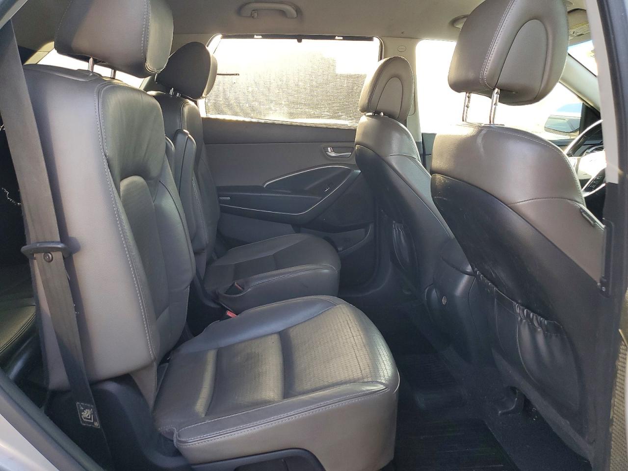 2014 Hyundai Santa Fe Gls Silver vin: KM8SN4HF0EU062536